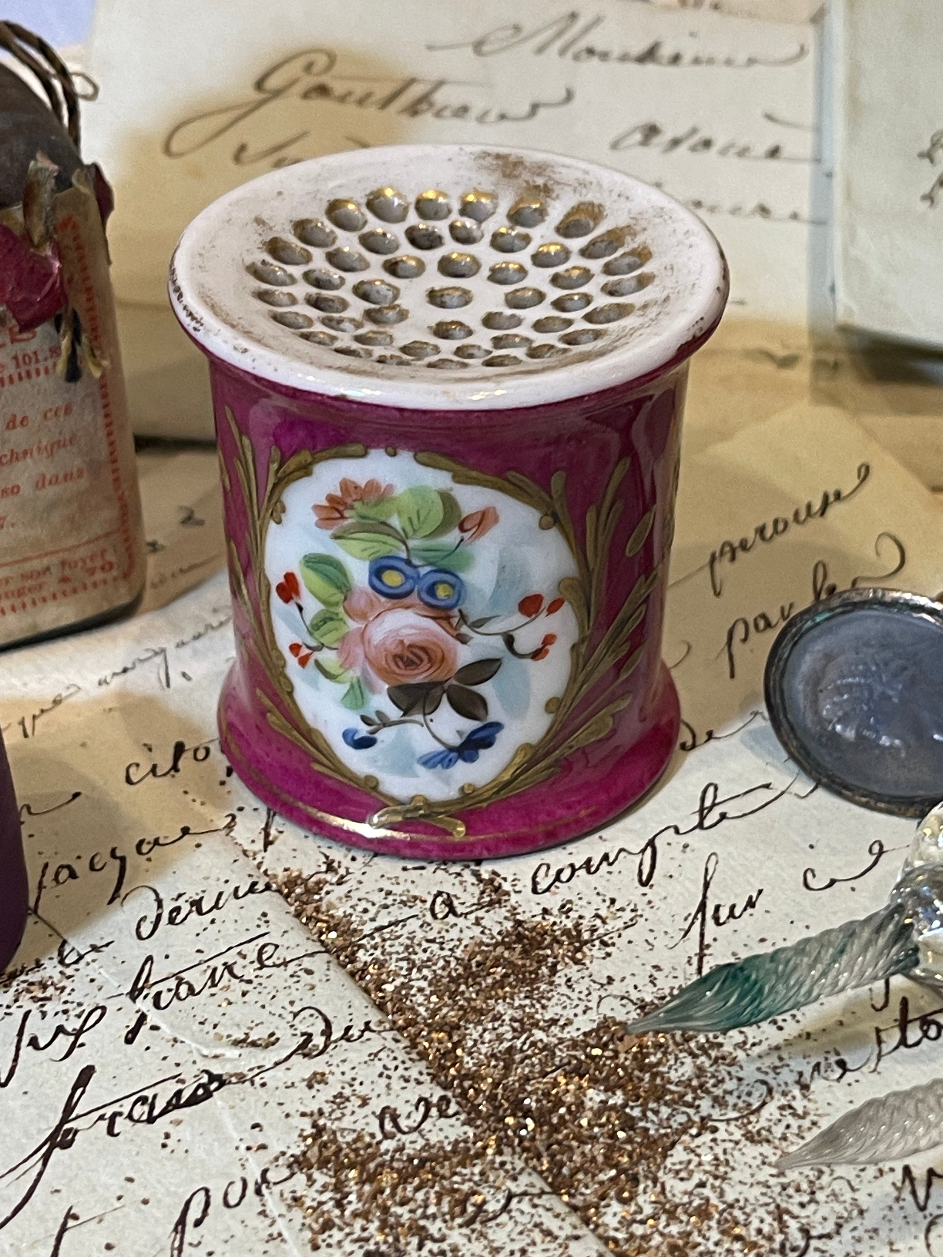 Rare 1800s Antique French Porcelain Pounce Pot – Monahan Papers