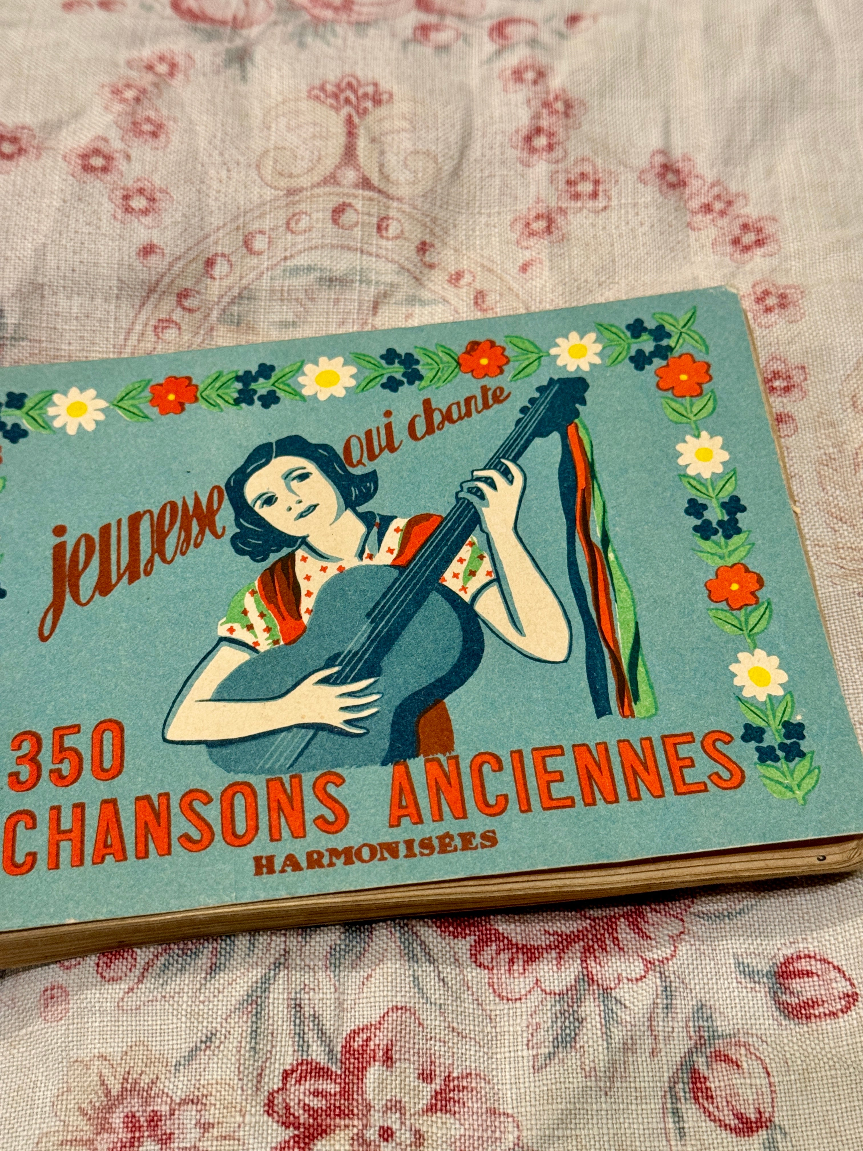Antique French Songbook - Jeunesse Qui Chante 350 Chansons Anciennes