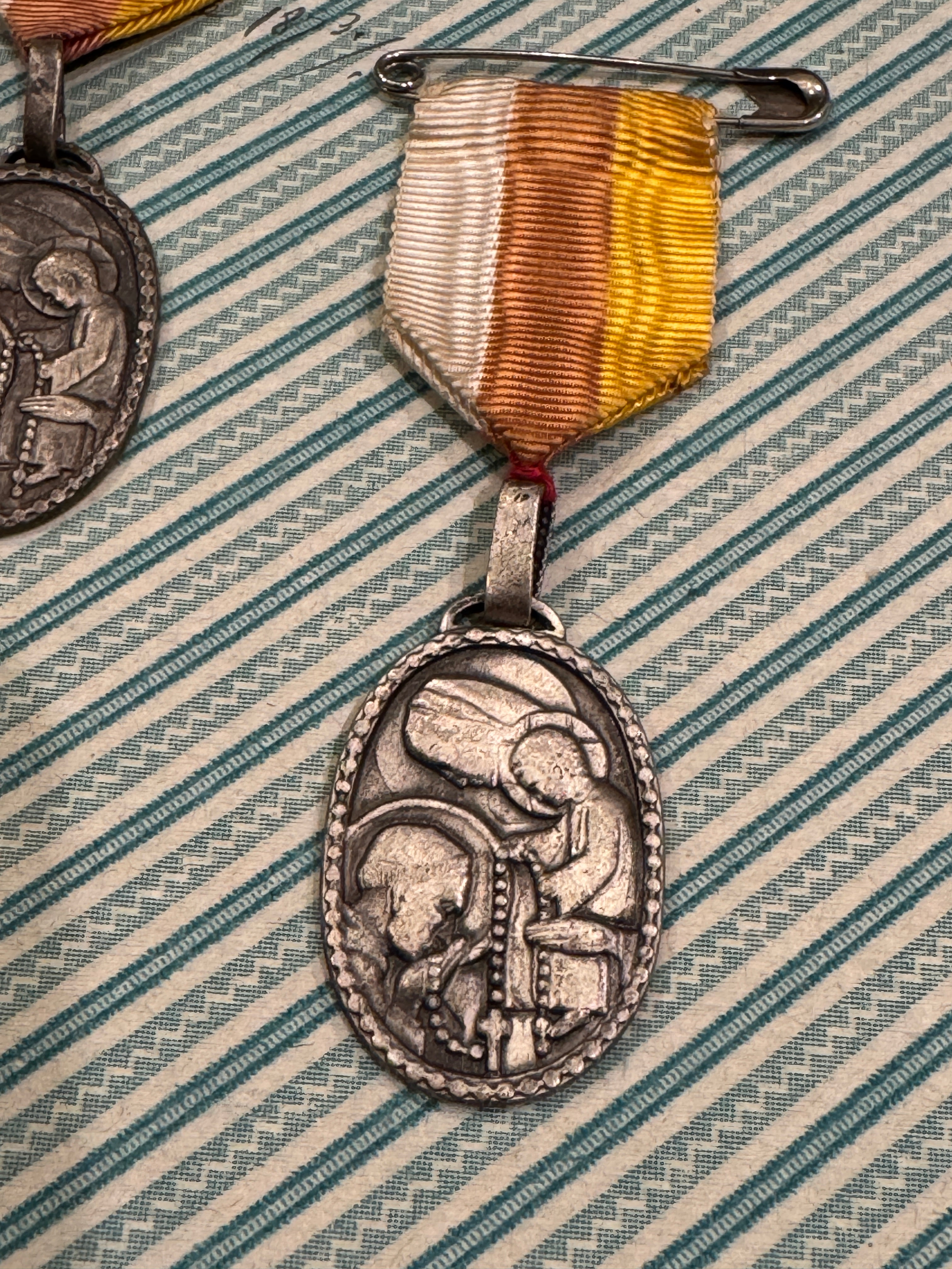 Antique French Pilgrimage of the Rosary Medal