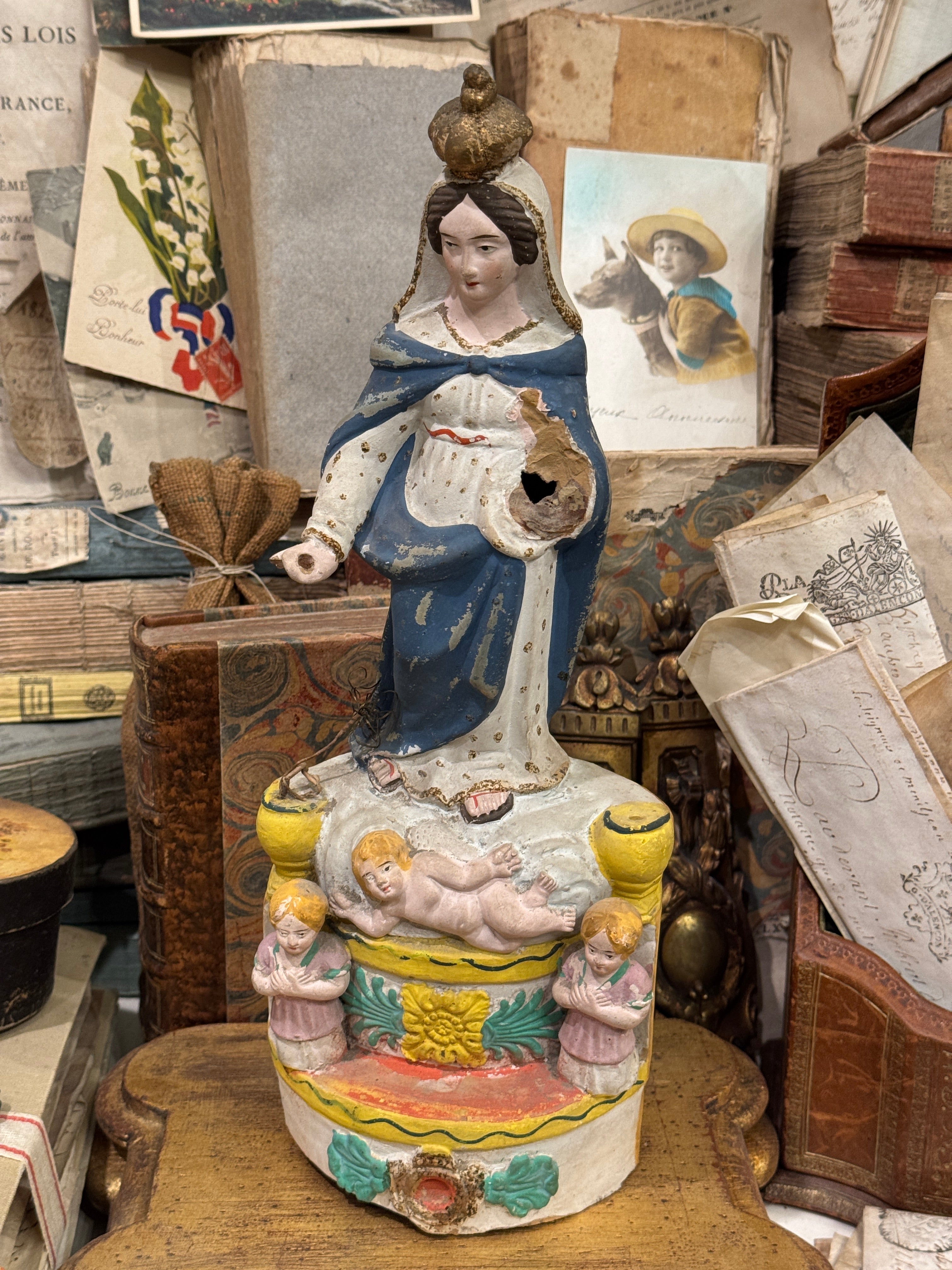 Antique French Terracotta Santibelli figurine