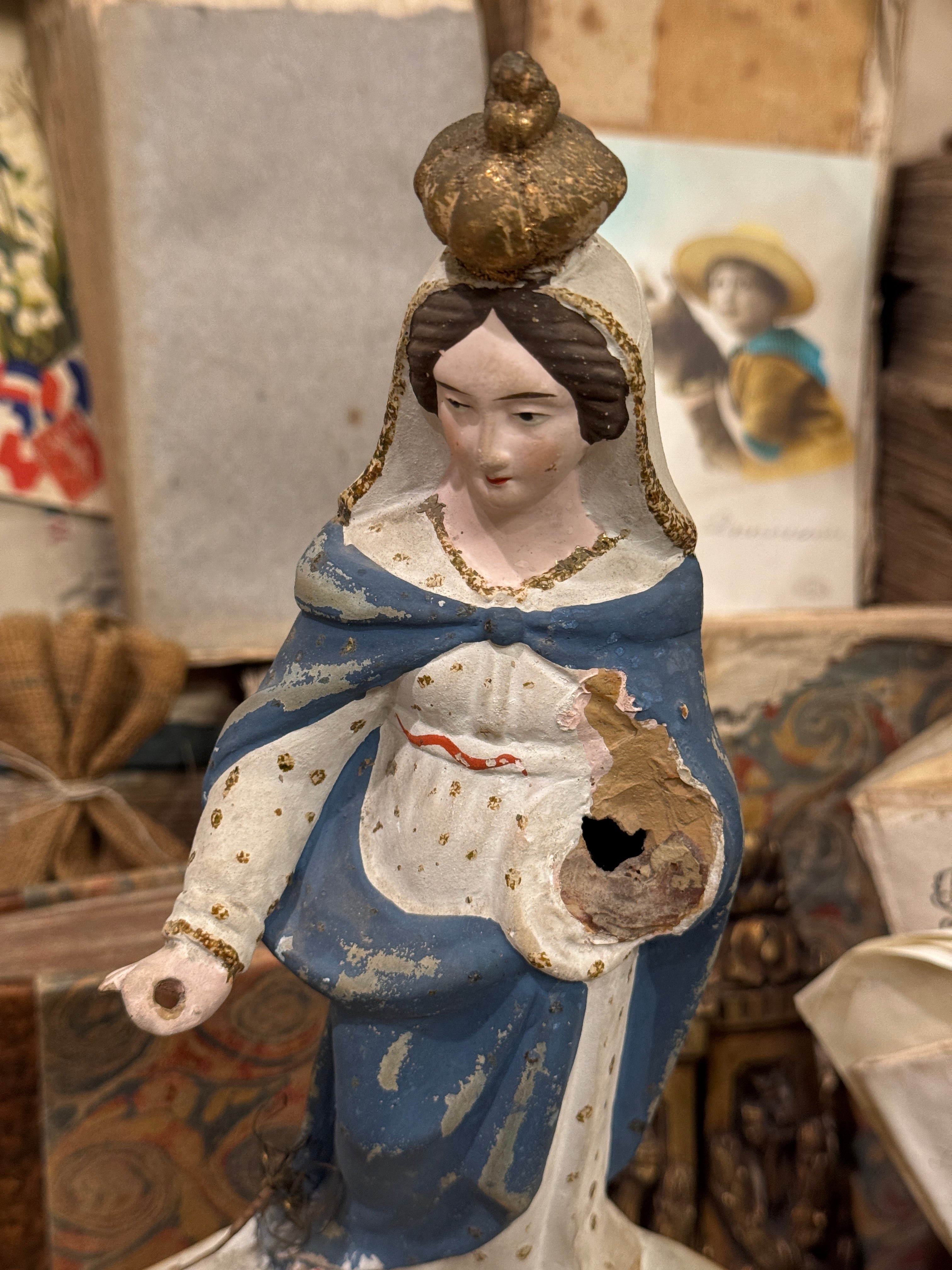 Antique French Terracotta Santibelli figurine