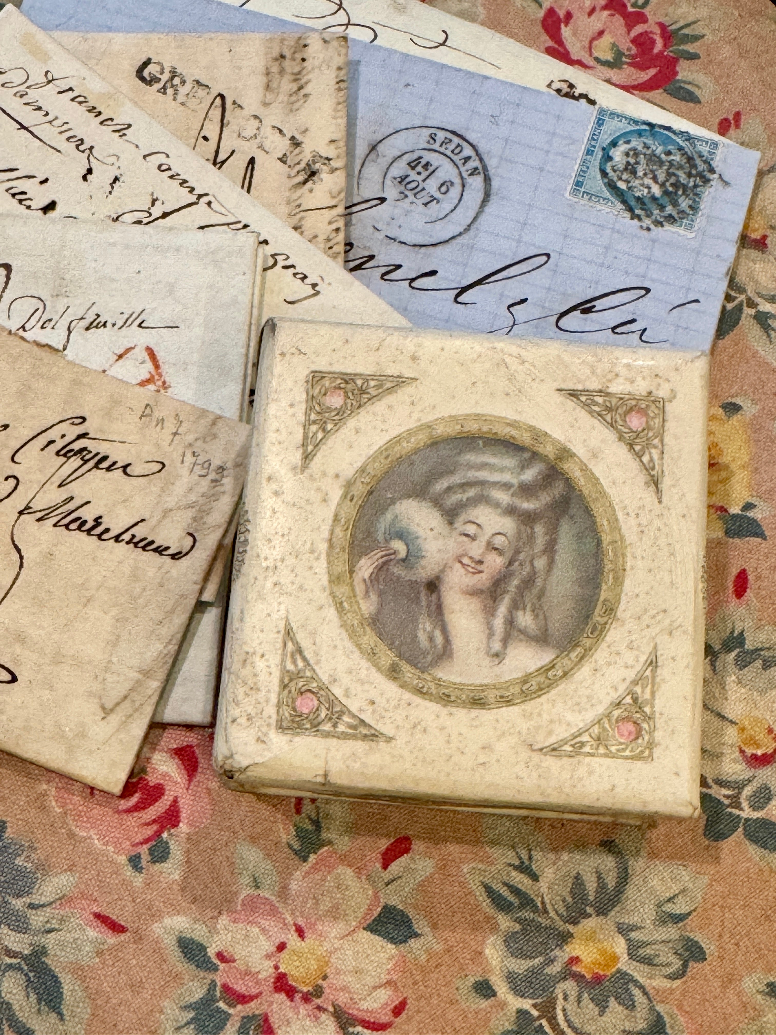 Rare 1920s French La Poudre De Luzy Box