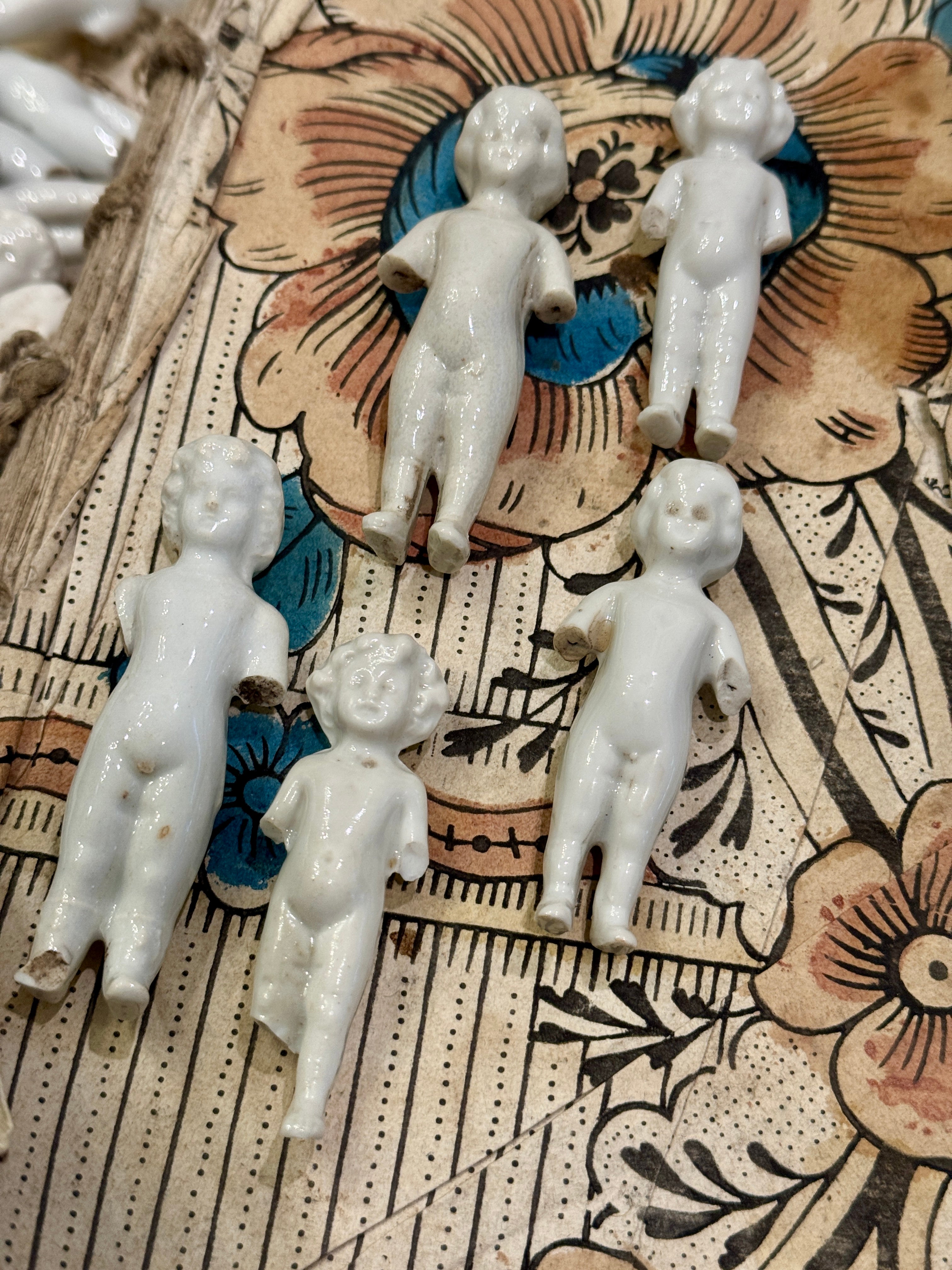 ASST 2"-3" Vintage German Frozen Charlotte's by way of France