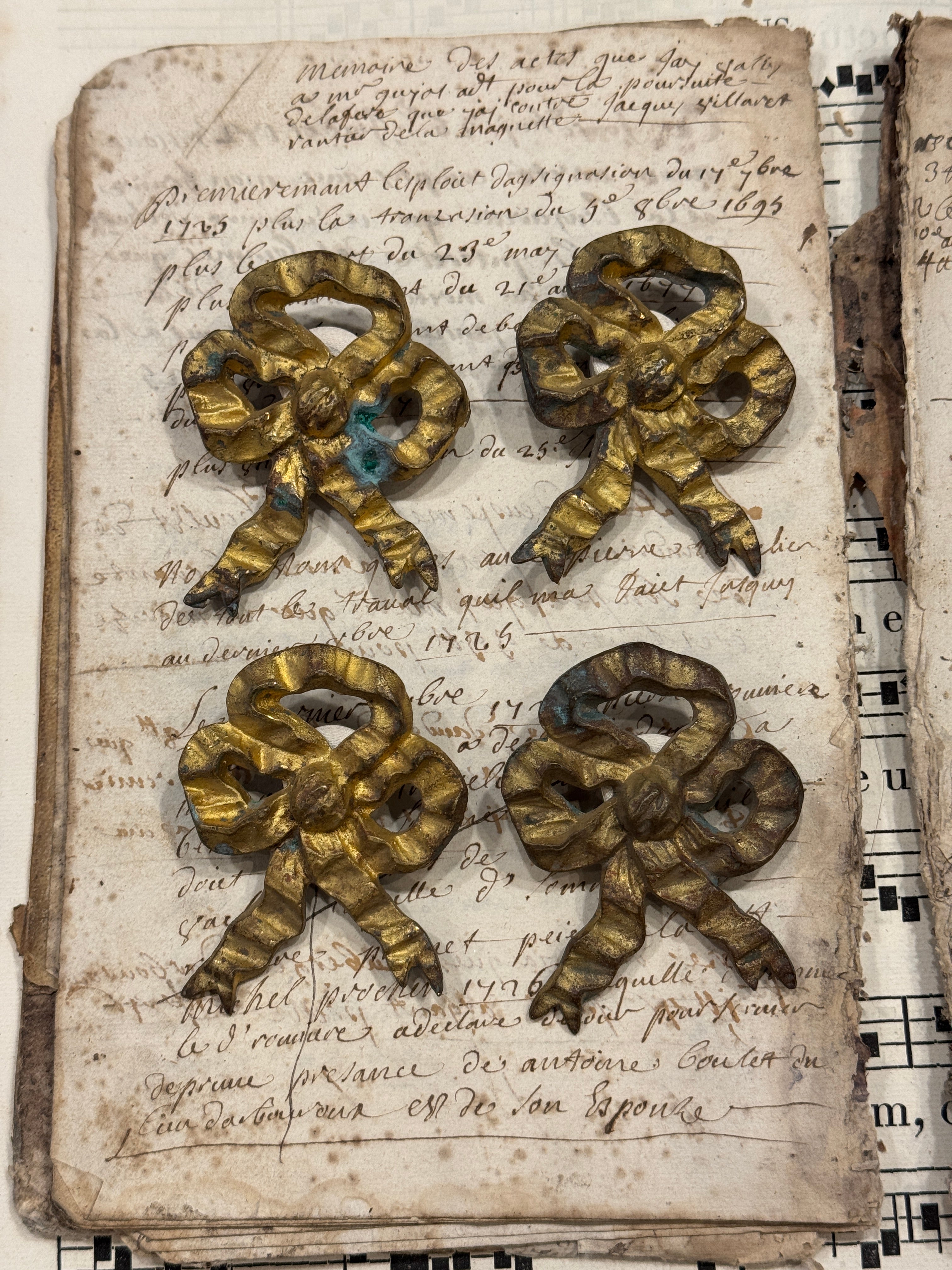 Antique French Picture Hook Covers - Cache Clous Bows - H5