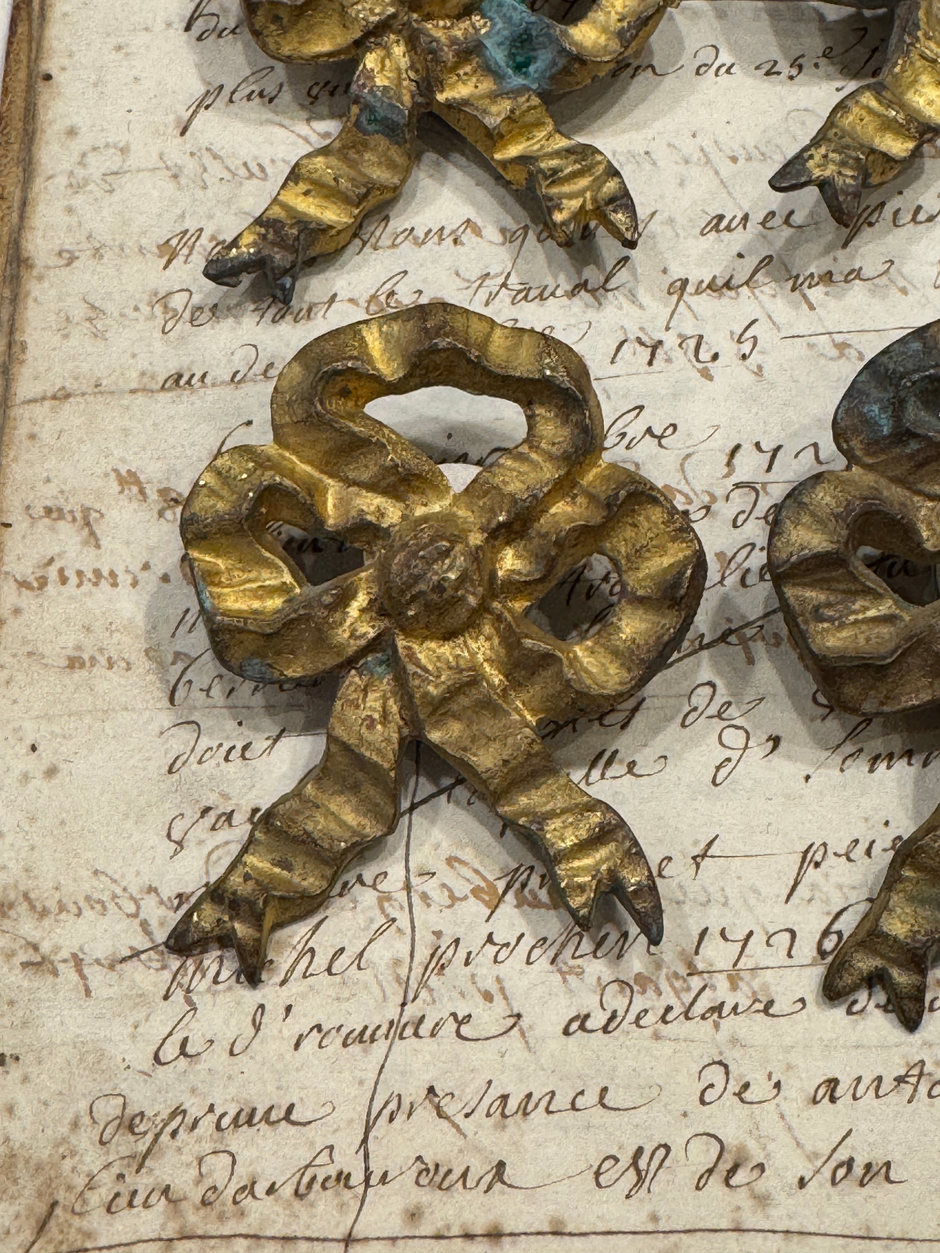 Antique French Picture Hook Covers - Cache Clous Bows - H5