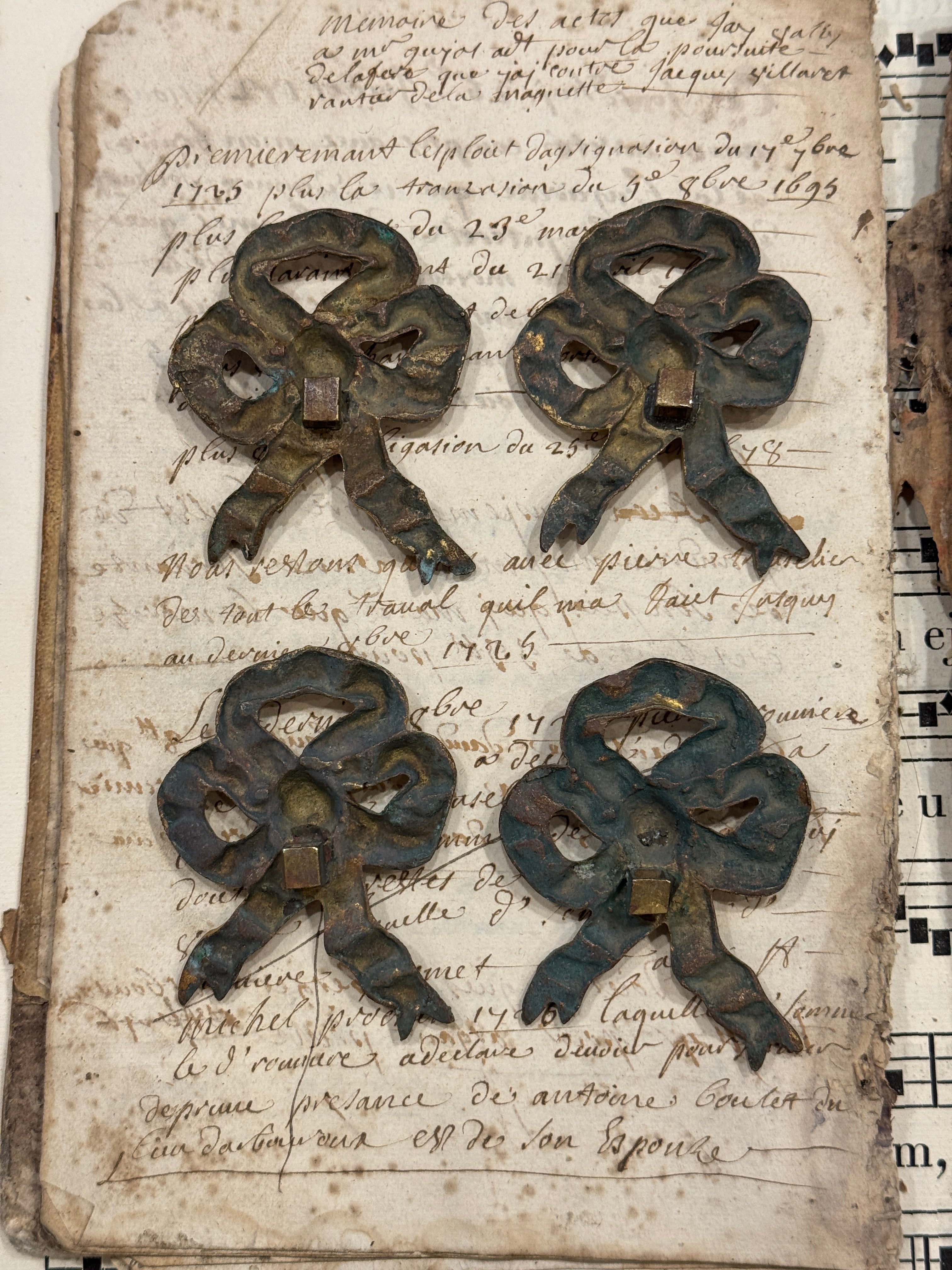 Antique French Picture Hook Covers - Cache Clous Bows - H5