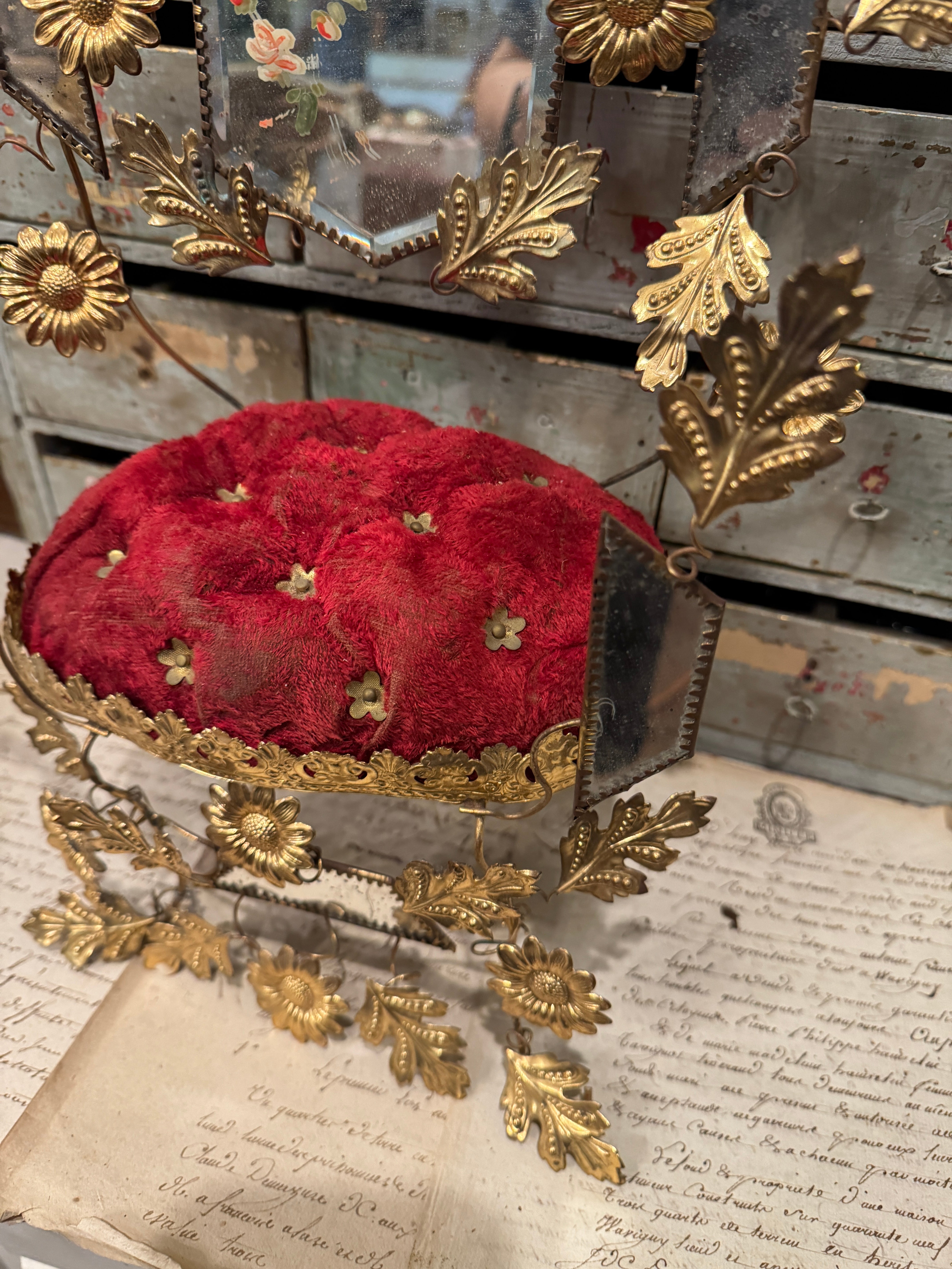 Antique French 1800s Globe De Mariee' Wedding Stand With Red Cushion