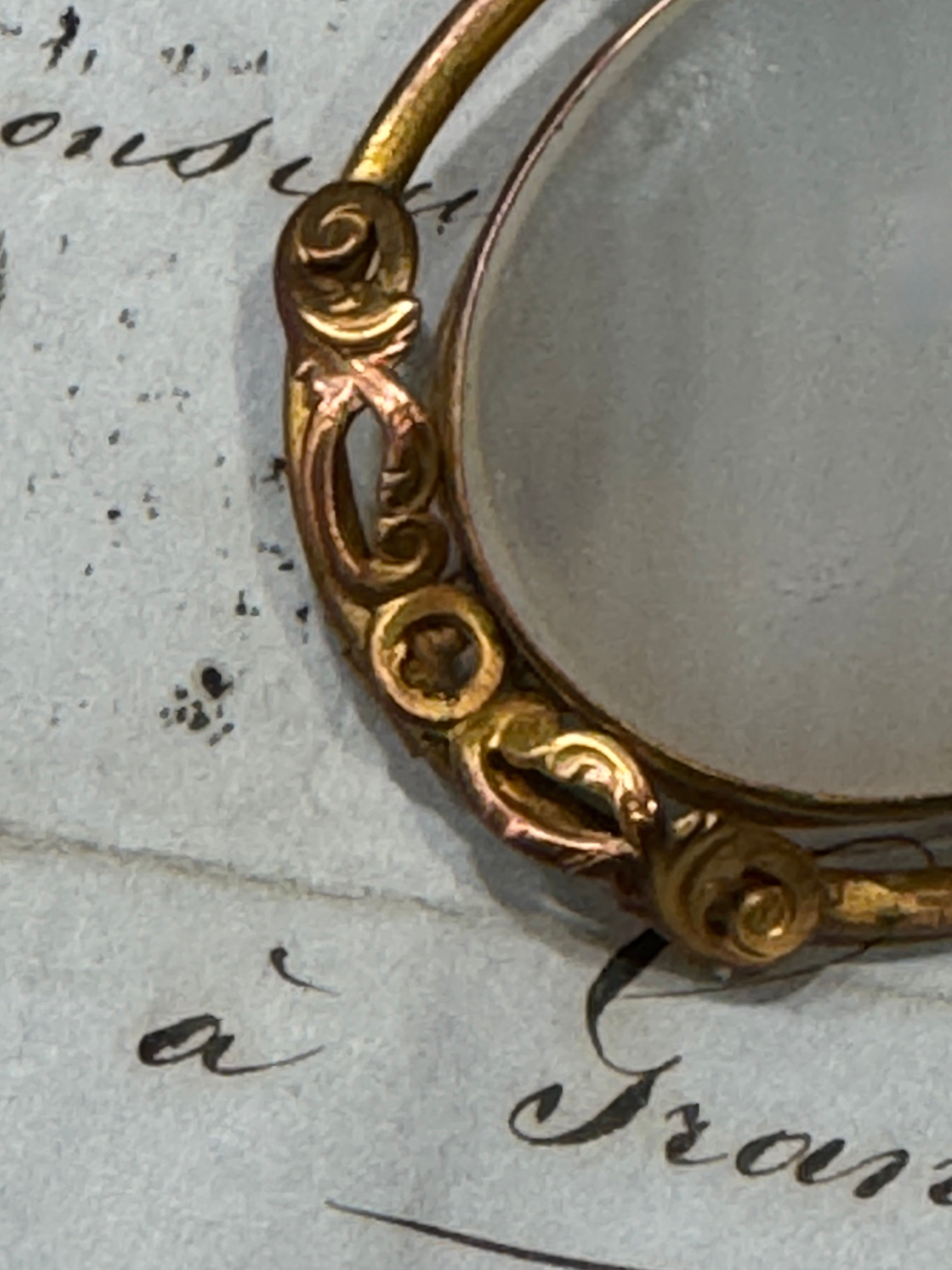 Antique Victorian Rolled Gold Agate Brooch