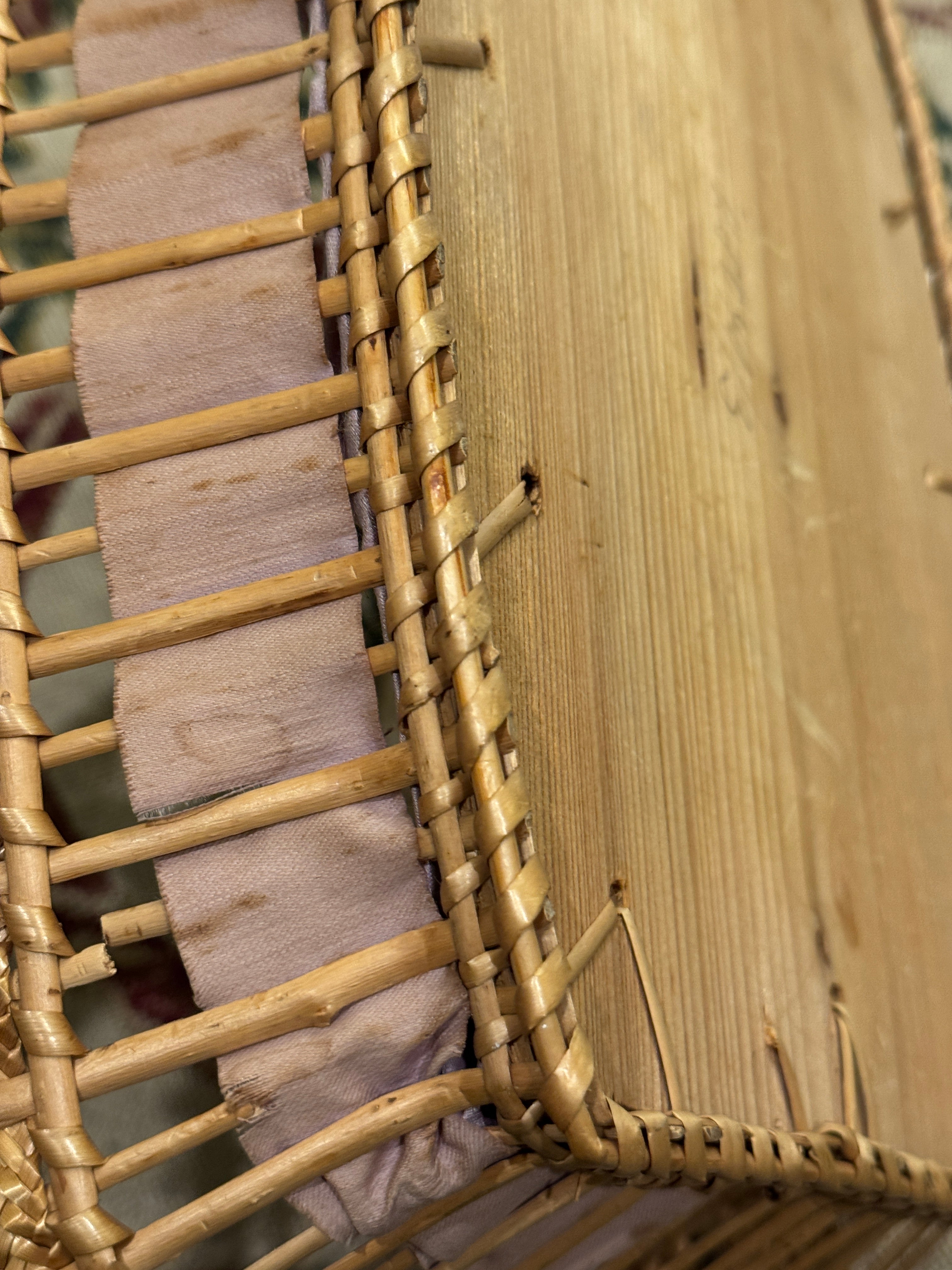 Exceptional Late 19th Century Antique Victorian Hand Woven Wicker Basket