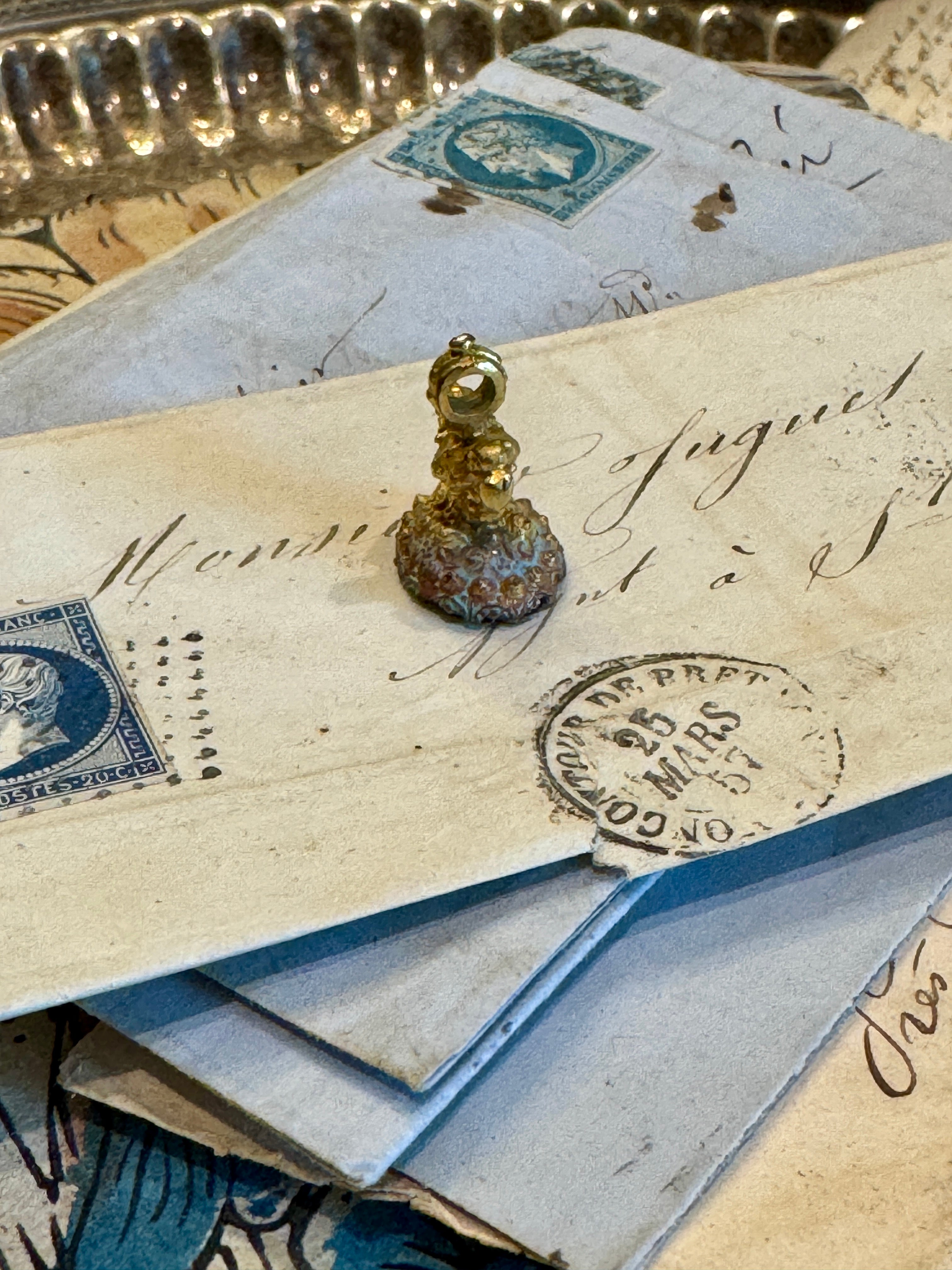 Antique Victorian Black Onyx Motto Chicken Intaglio Seal