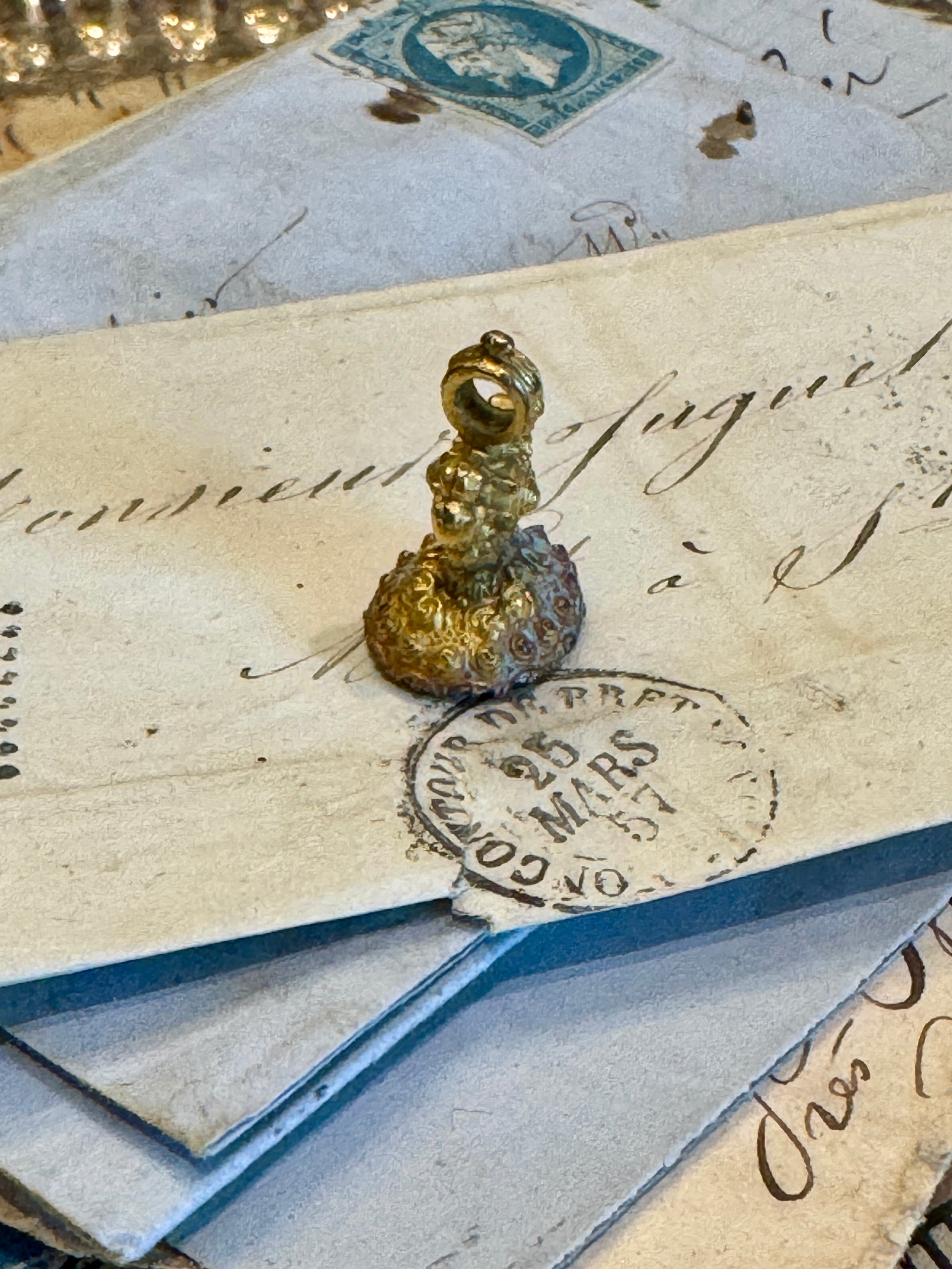 Antique Victorian Black Onyx Motto Chicken Intaglio Seal