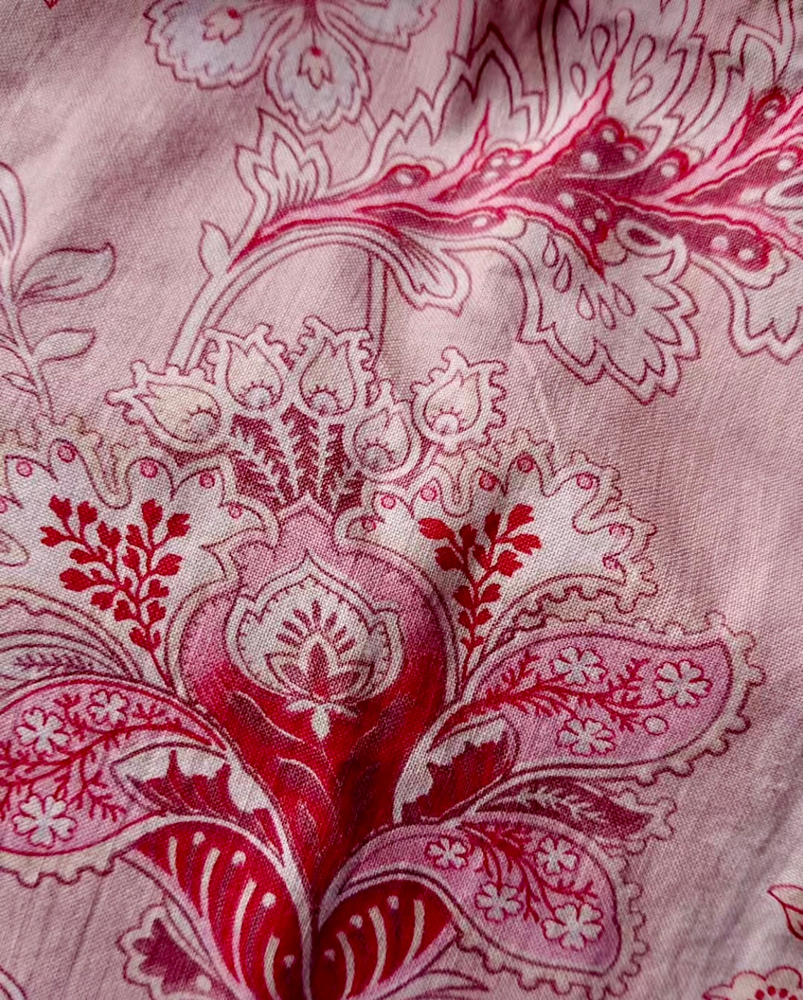 Beautiful Antique Pink French Floral Fabric *