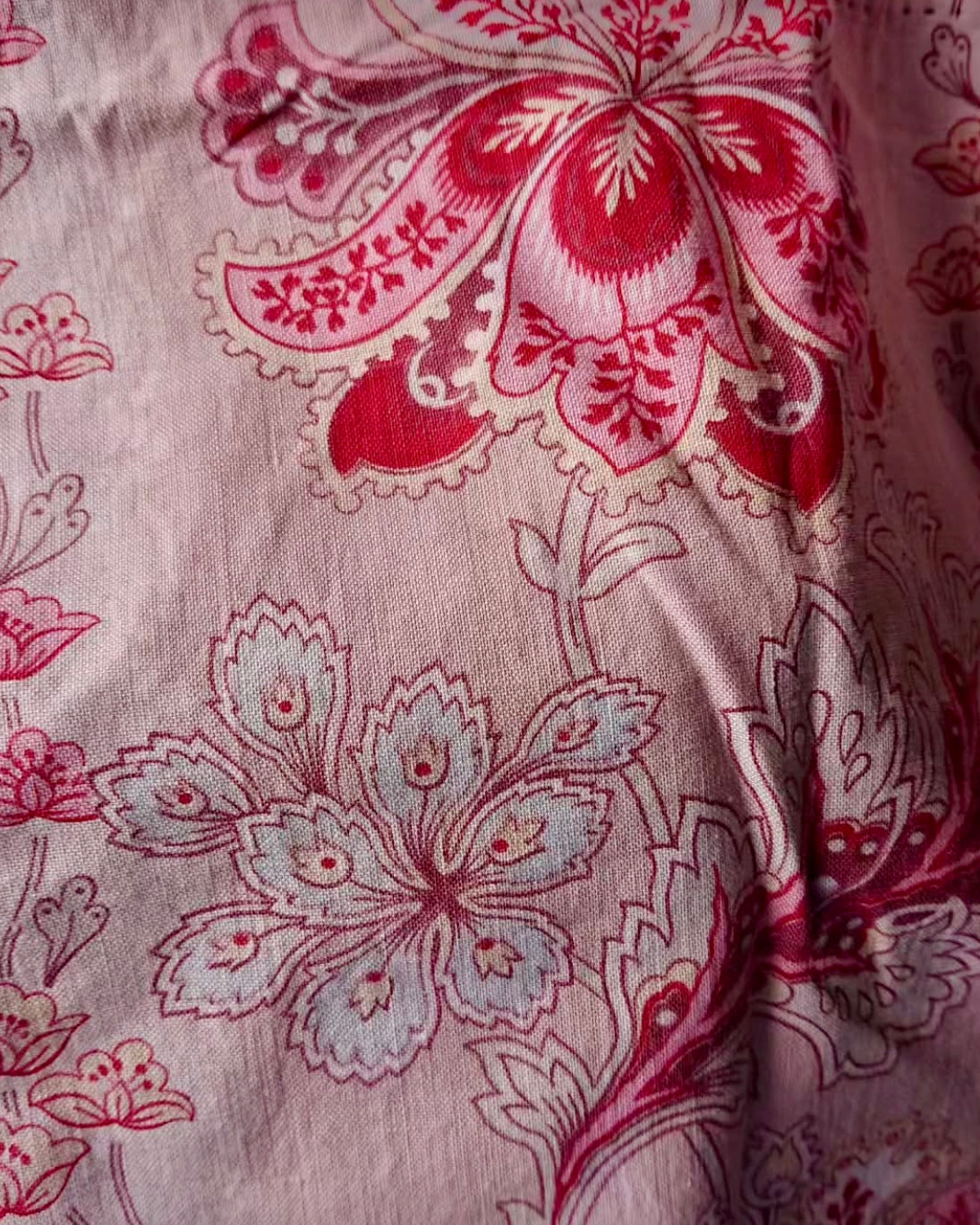 Beautiful Antique Pink French Floral Fabric *