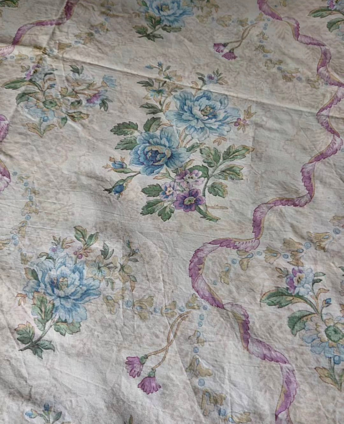 Beautiful French Printed Cotton Morceau *