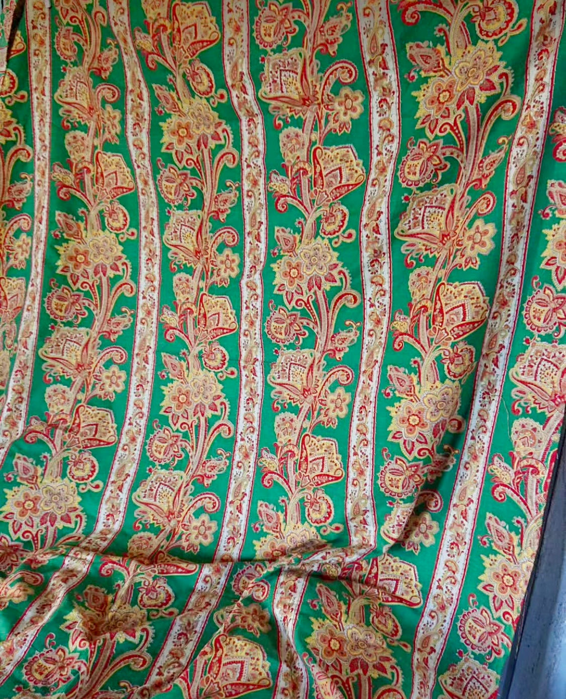 Beautiful Antique French Printed Cotton Morceau  *