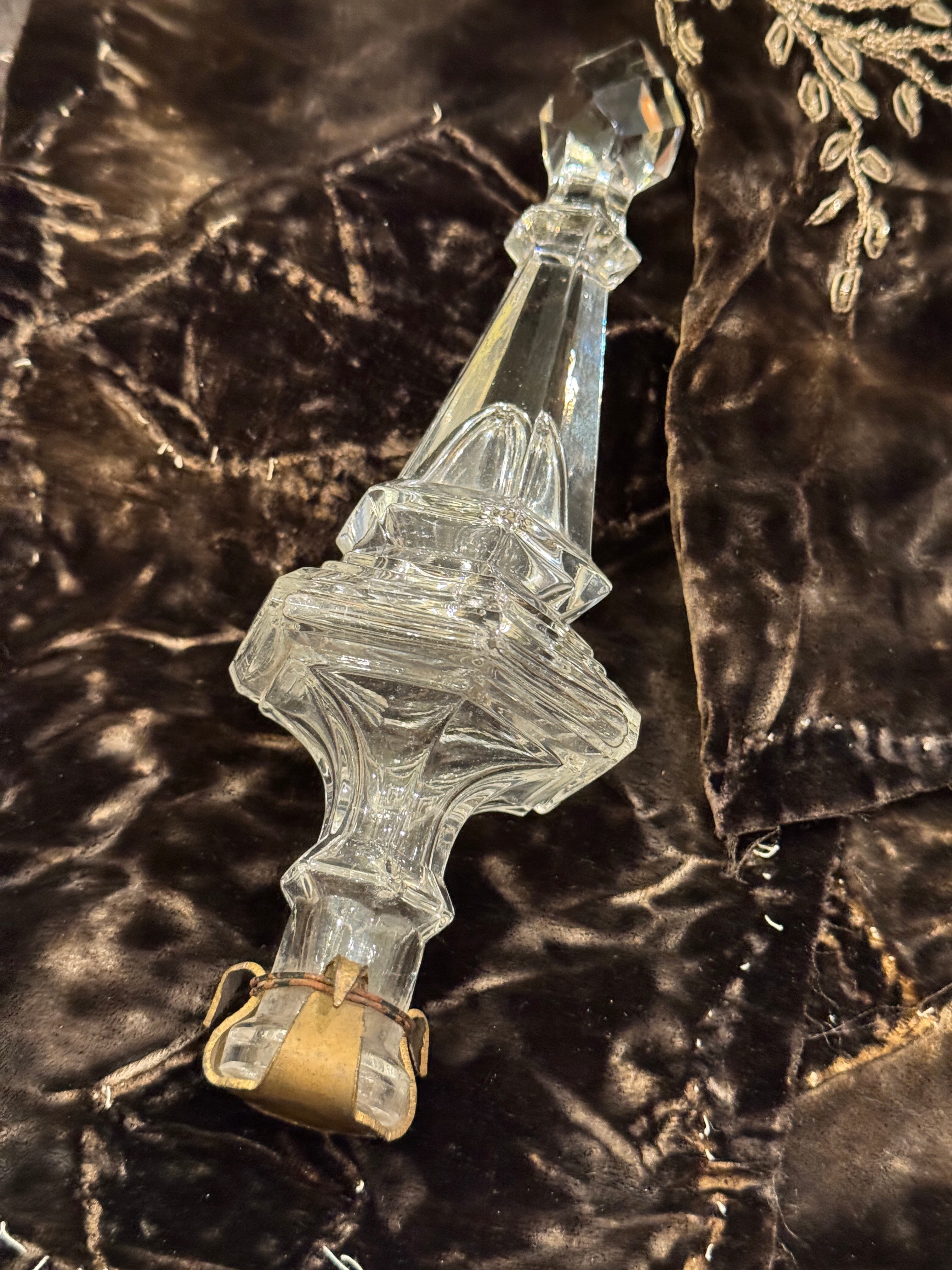 19th-CenturyFrench Crystal Poignard Finial