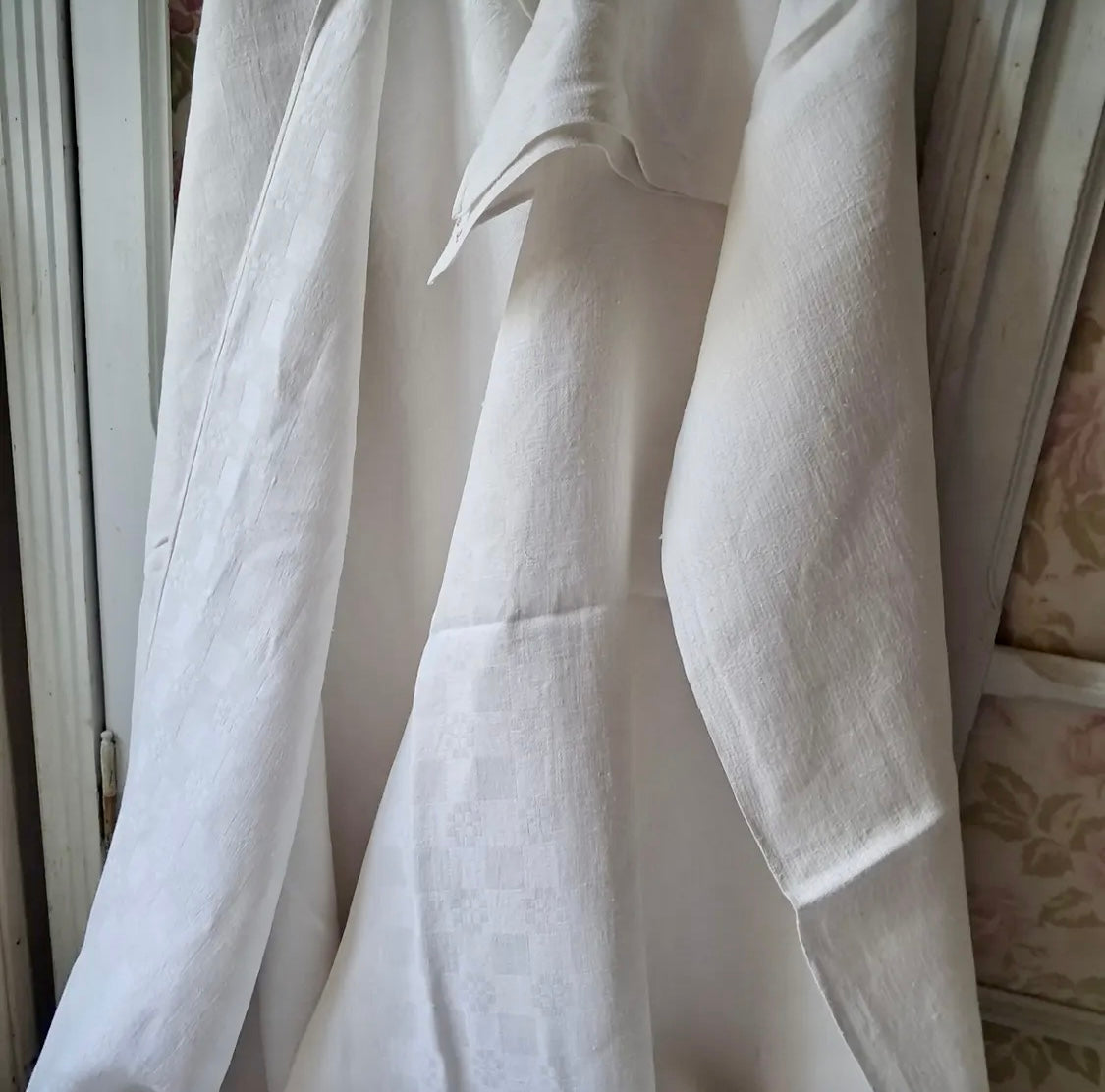 Antique 1800s French Damask Linen Tablecloth