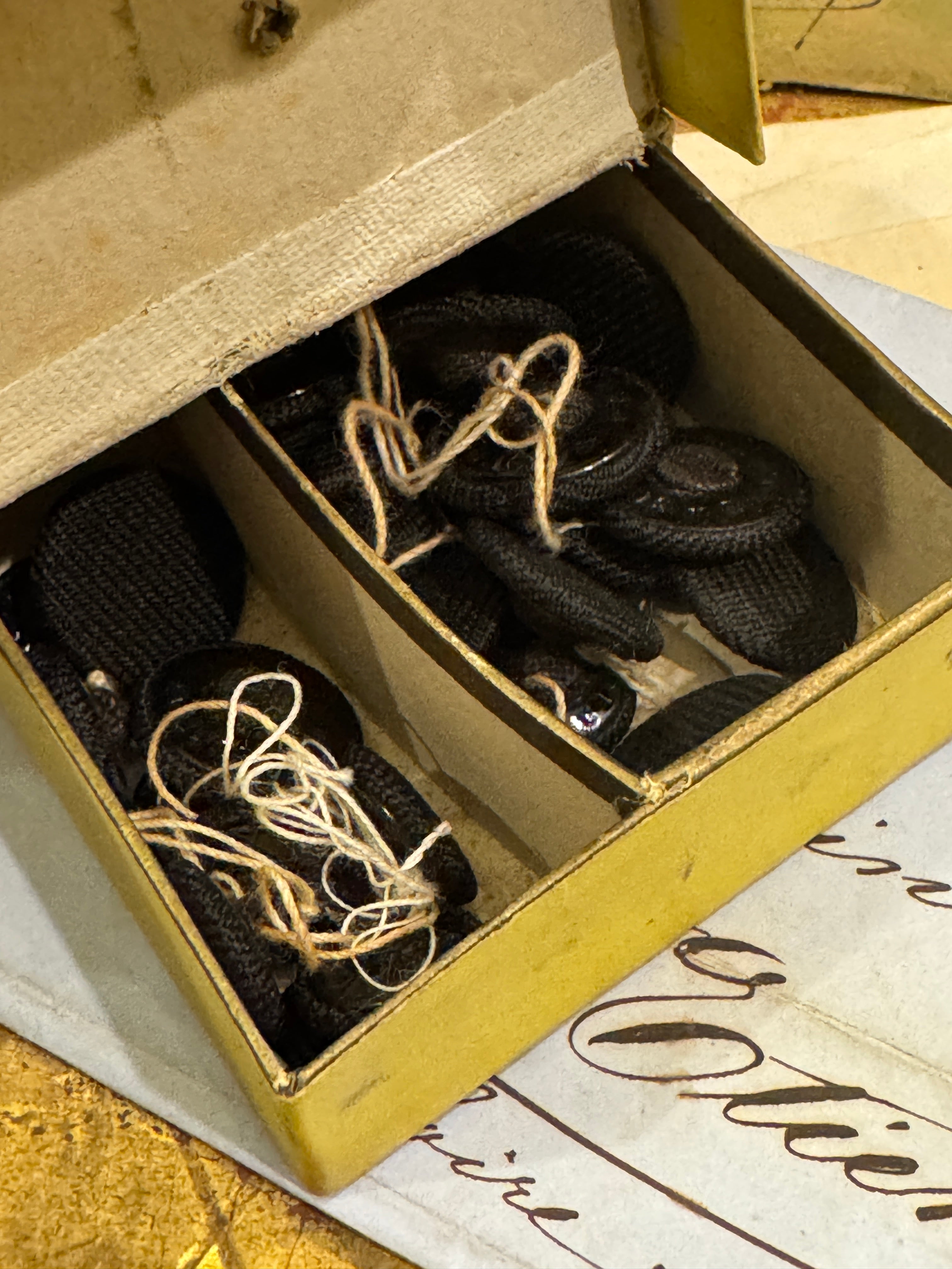 Rare Au Bon Marche Button Box