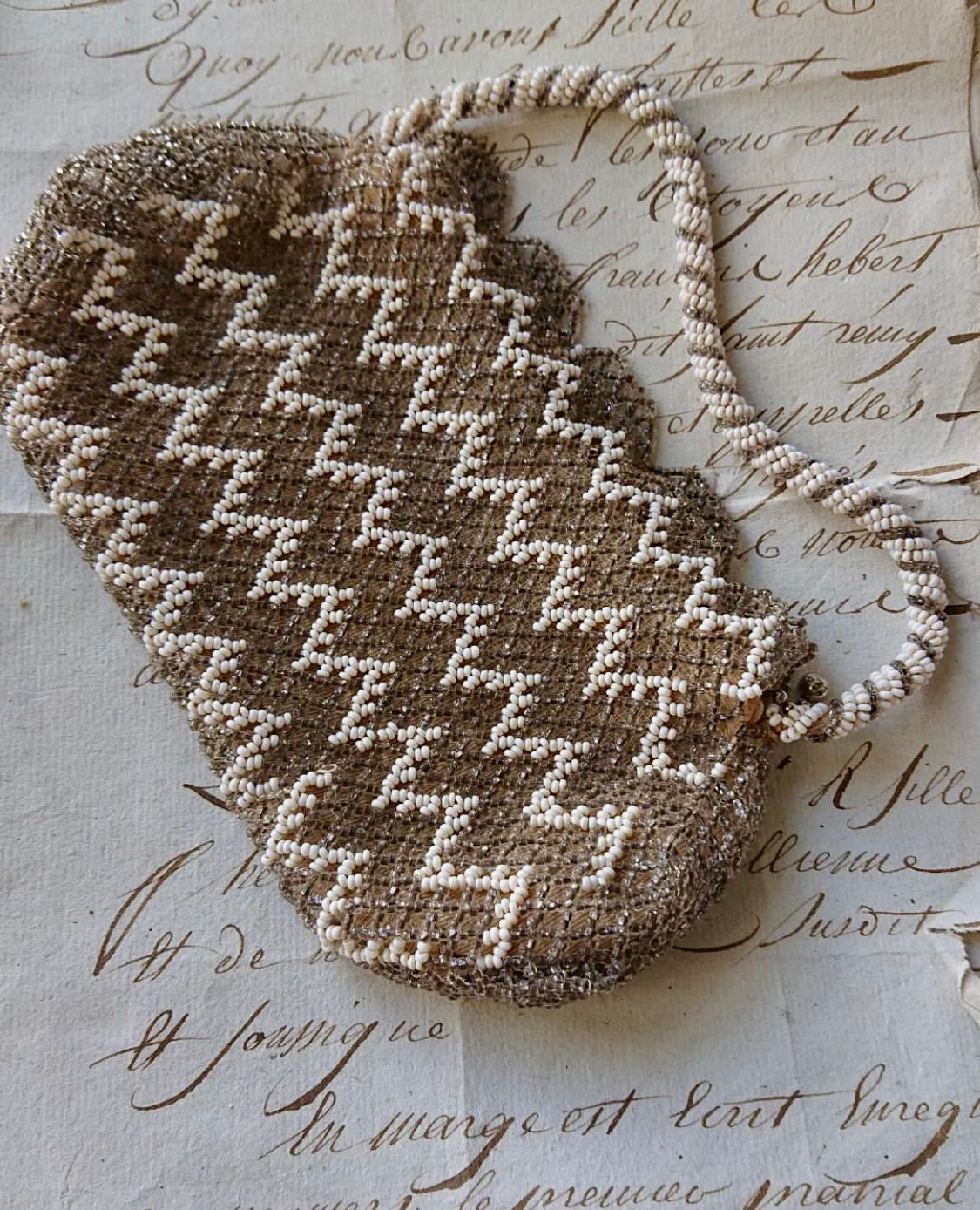Beautiful Vintage Glass Beaded Purse