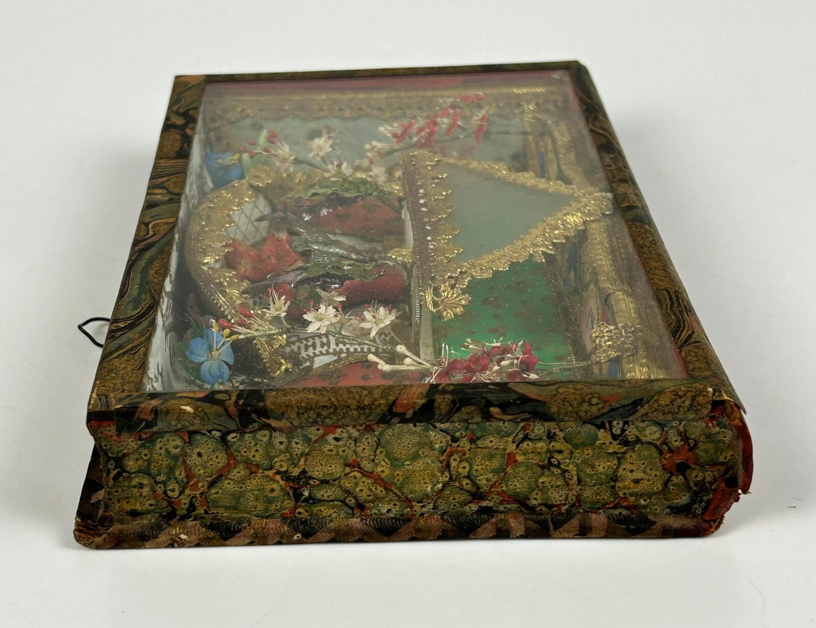 RARE Antique Relic Representing The Sacred Heart Of Jesus