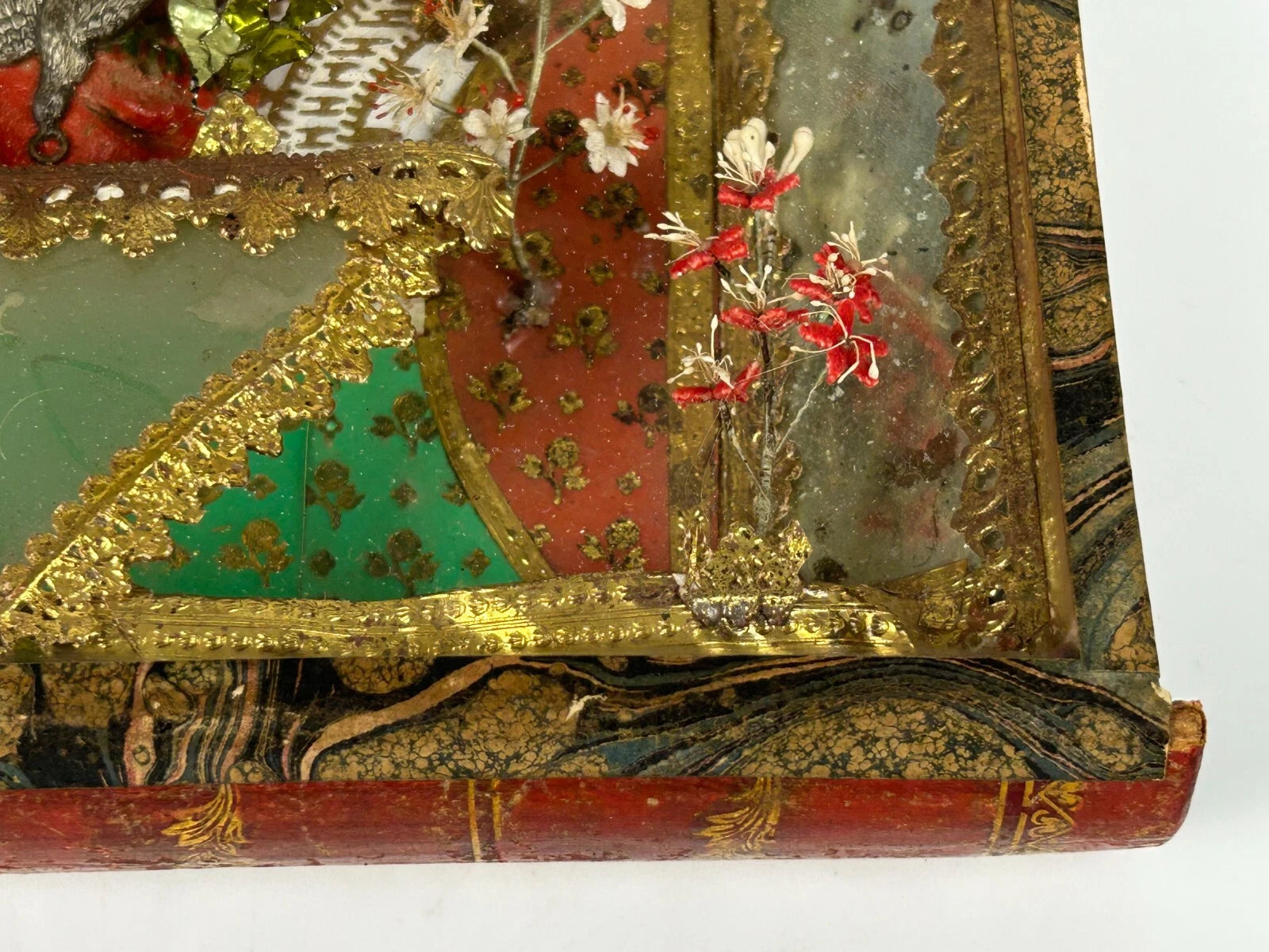 RARE Antique Relic Representing The Sacred Heart Of Jesus