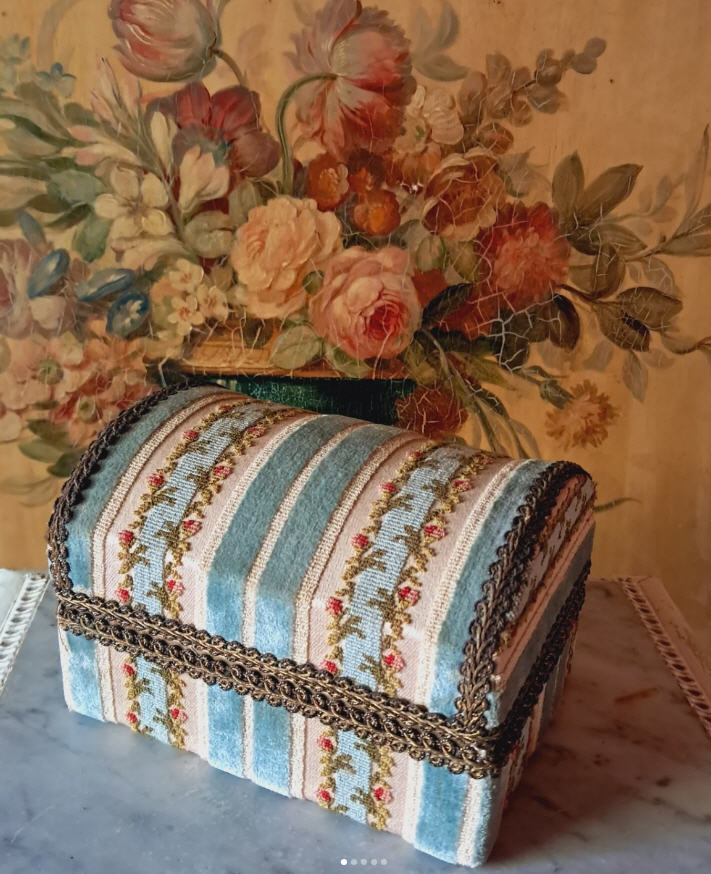 Vintage French Dome-Top Boudoir Box