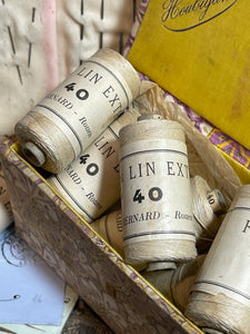 Haberdashery collection of Ecru Fil De Lin Thread