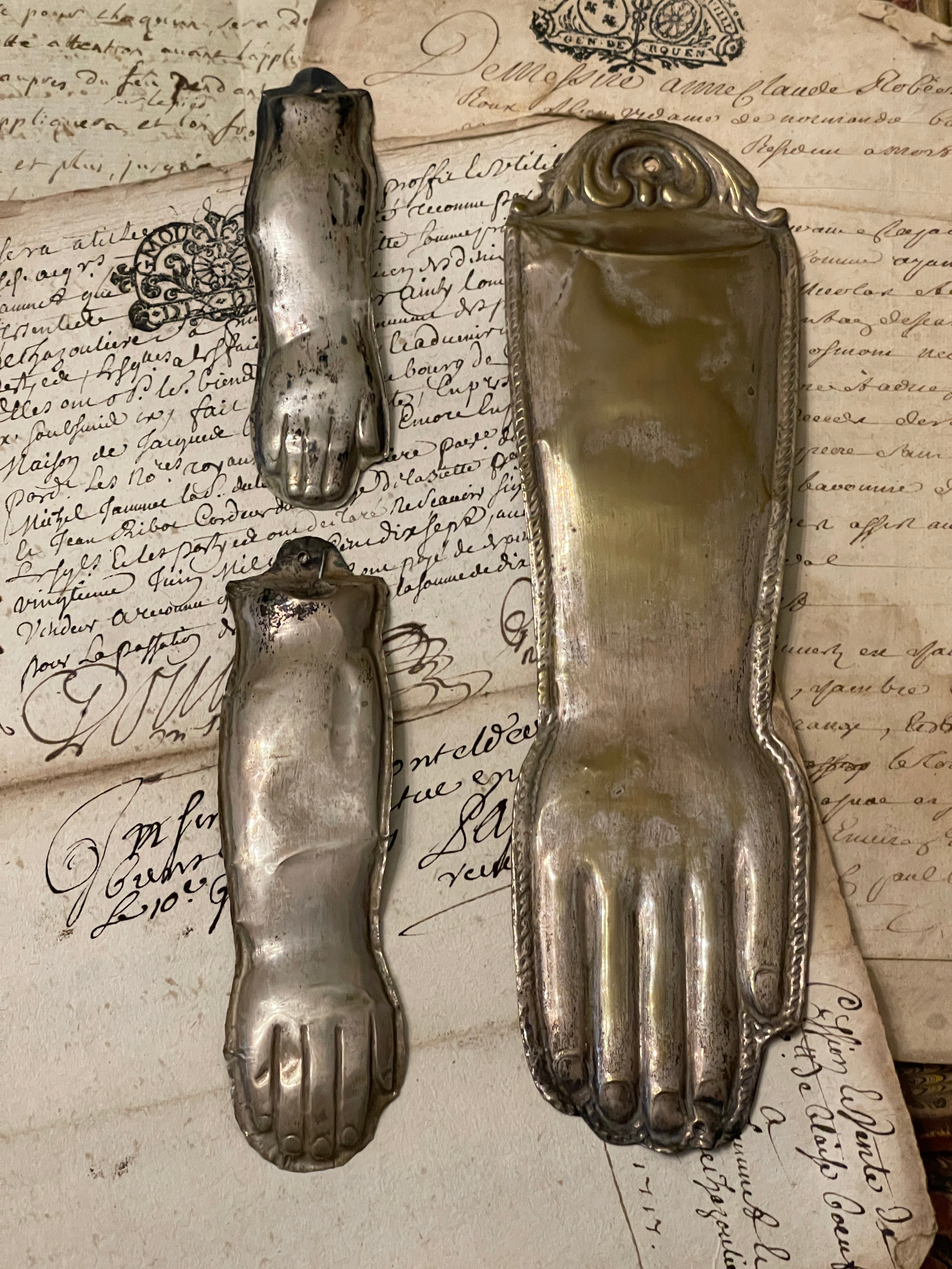 Original Antique Ex Voto's from Italy and France - Arms
