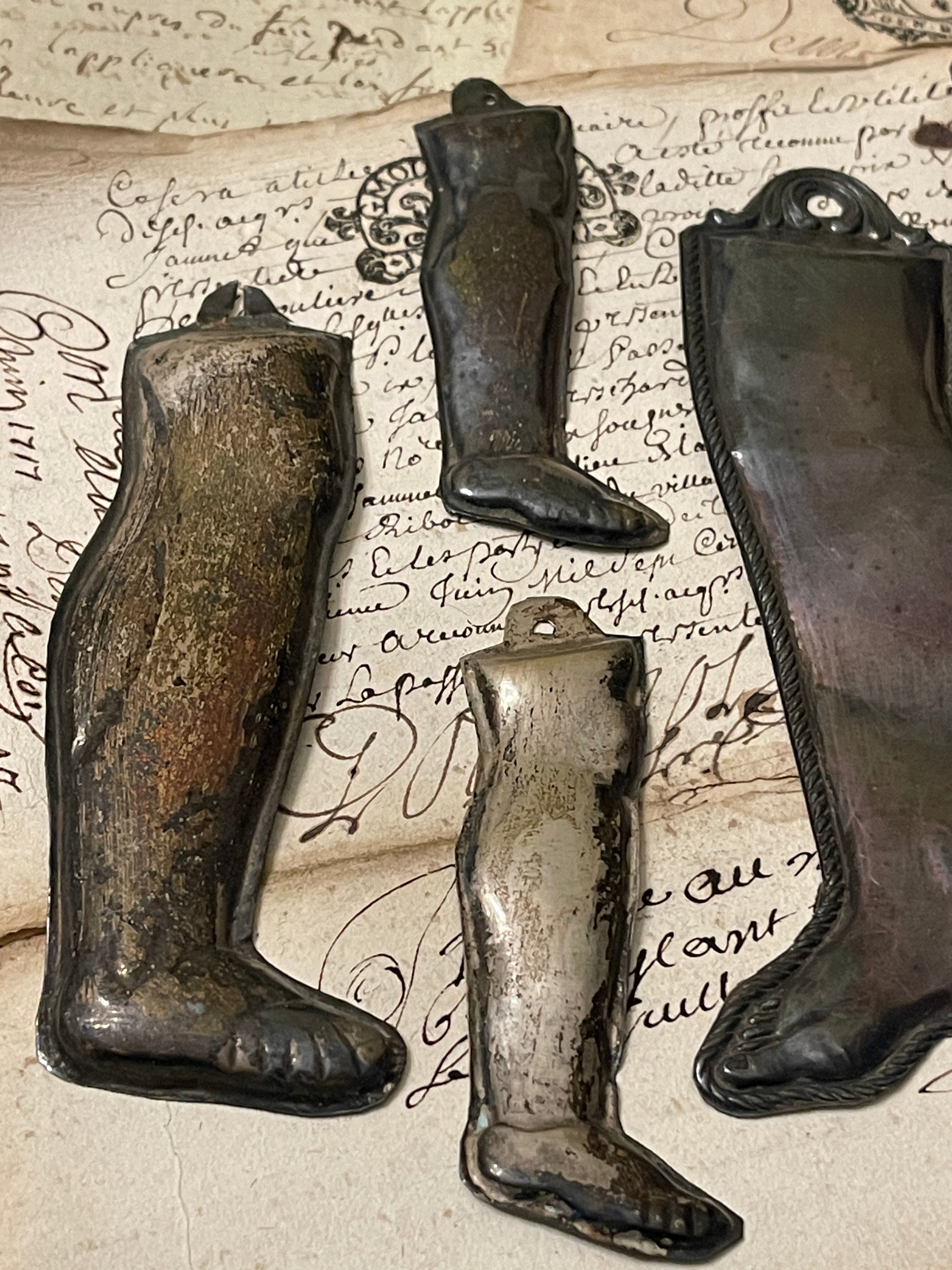 Original Antique Ex Voto's from Italy and France - Legs