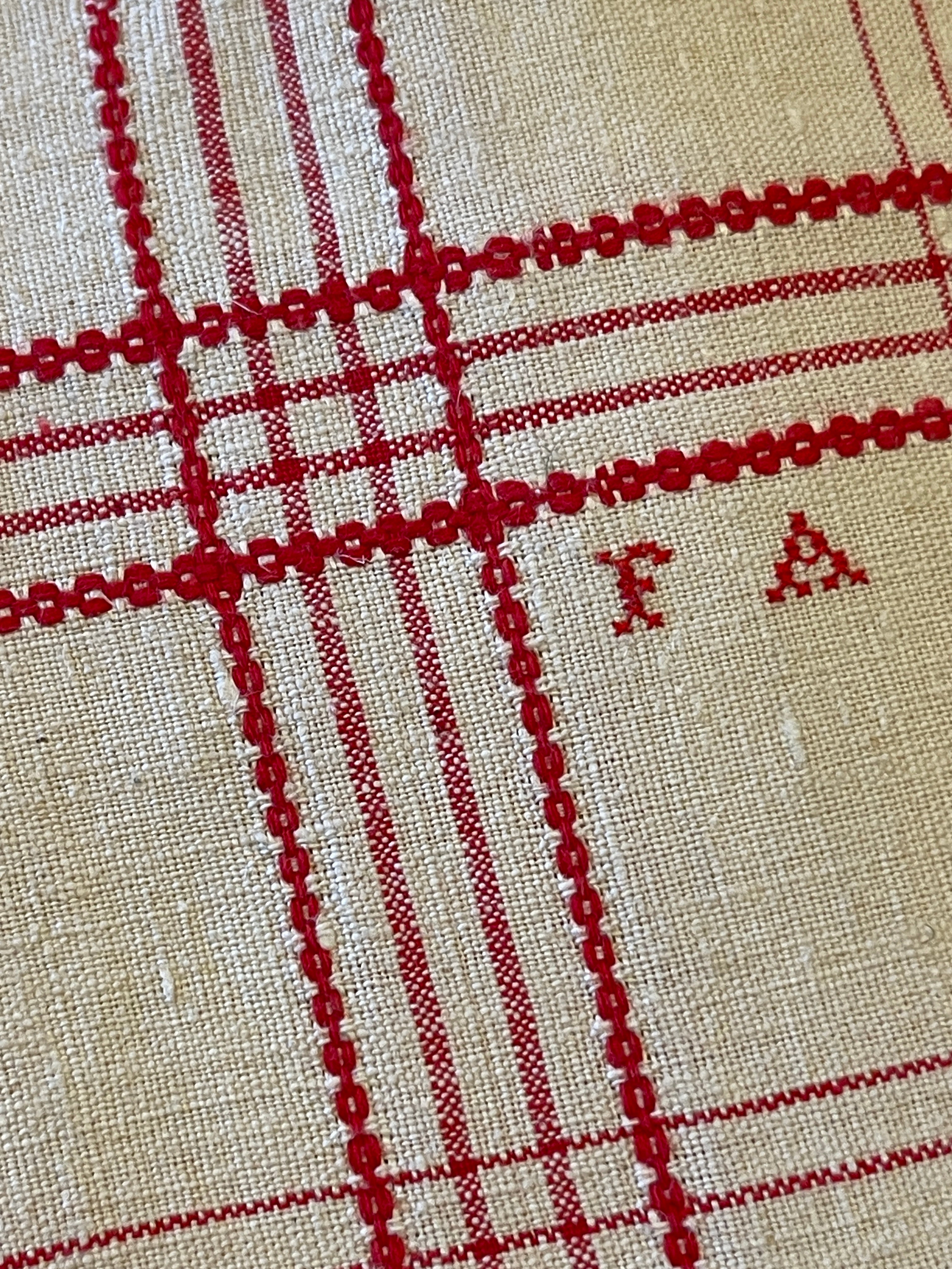 Antique Linen/Hemp Red Double Striped and Checked Torchon  - FA