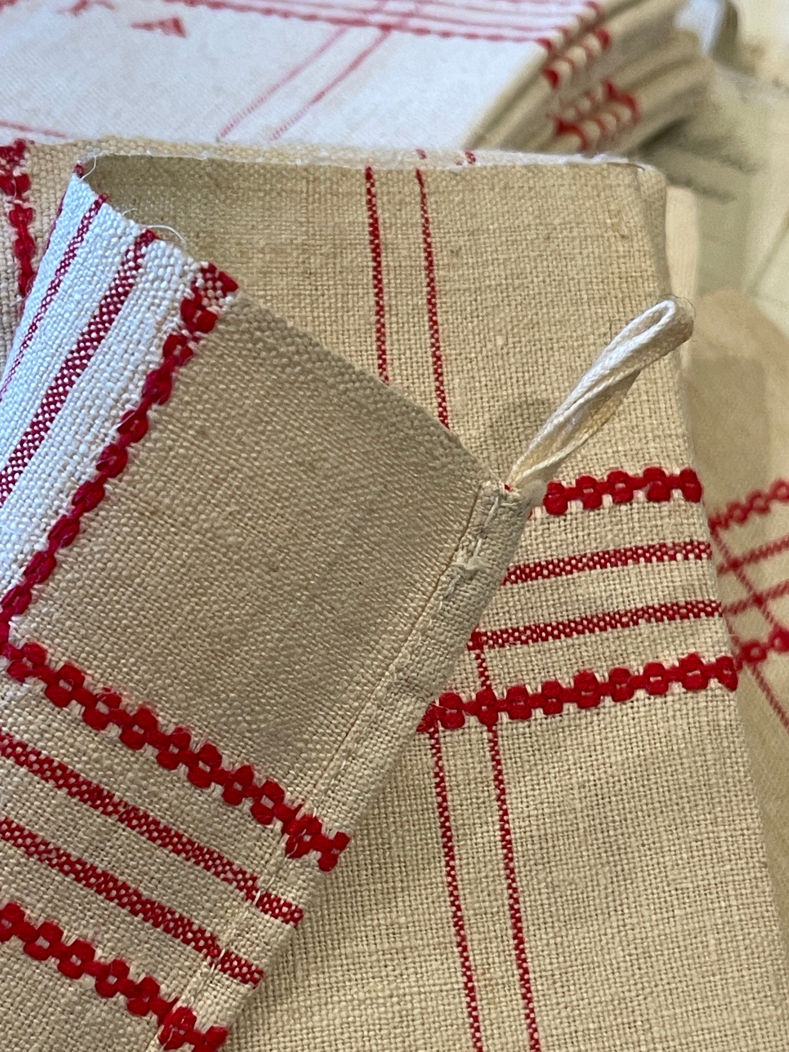 Antique Linen/Hemp Red Double Striped and Checked Torchon  - FA