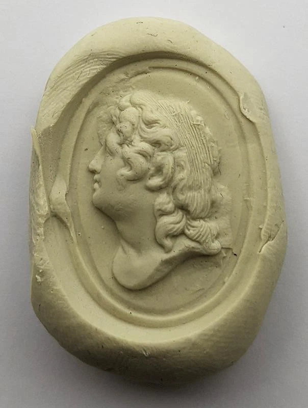 Rare 18th century WADGWOOD / WEDGWOOD Classical Female Bust