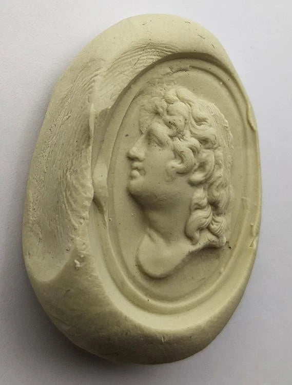 Rare 18th century WADGWOOD / WEDGWOOD Classical Female Bust