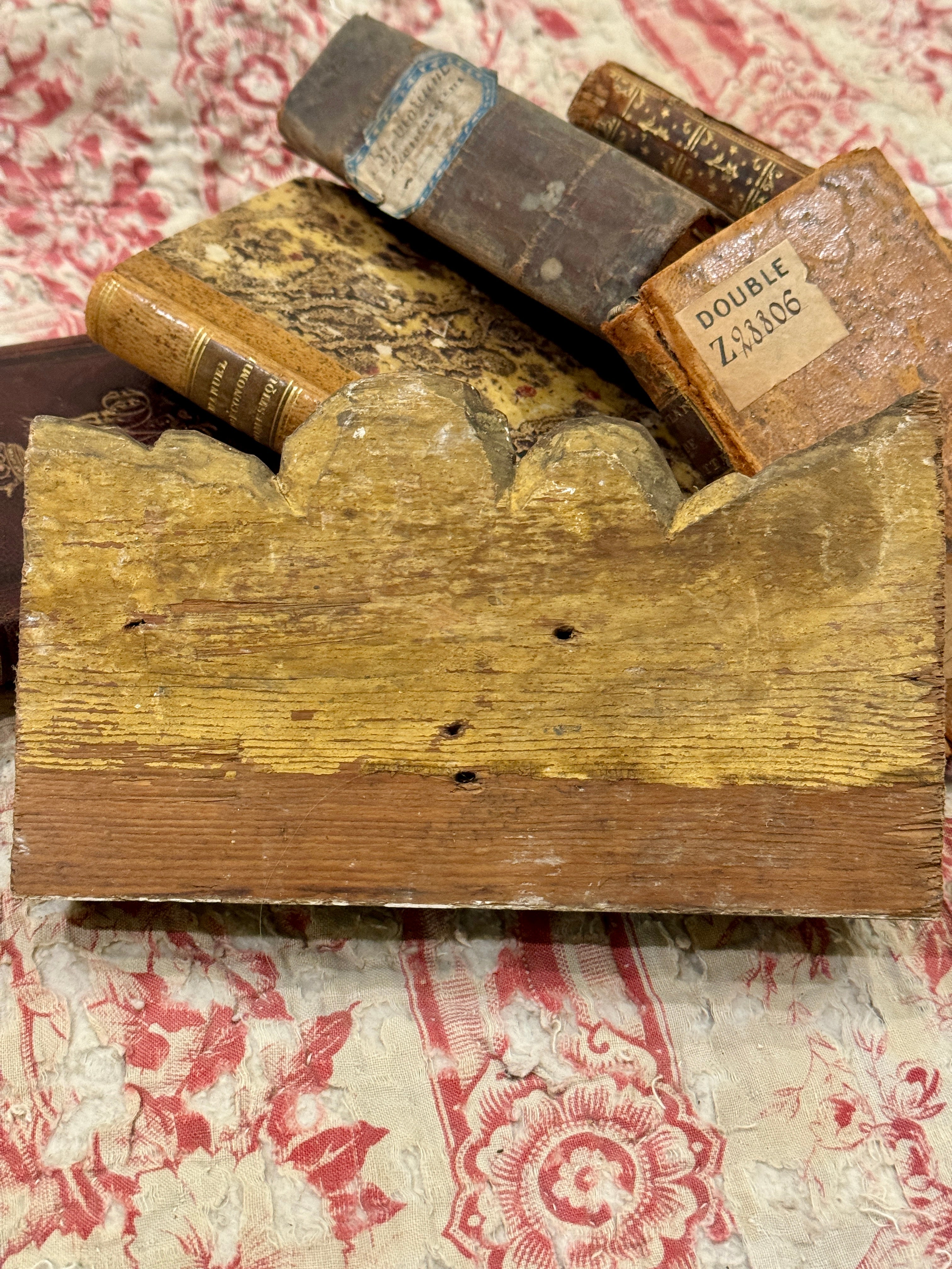 1800's French Gilt Wood Fragment with Floral