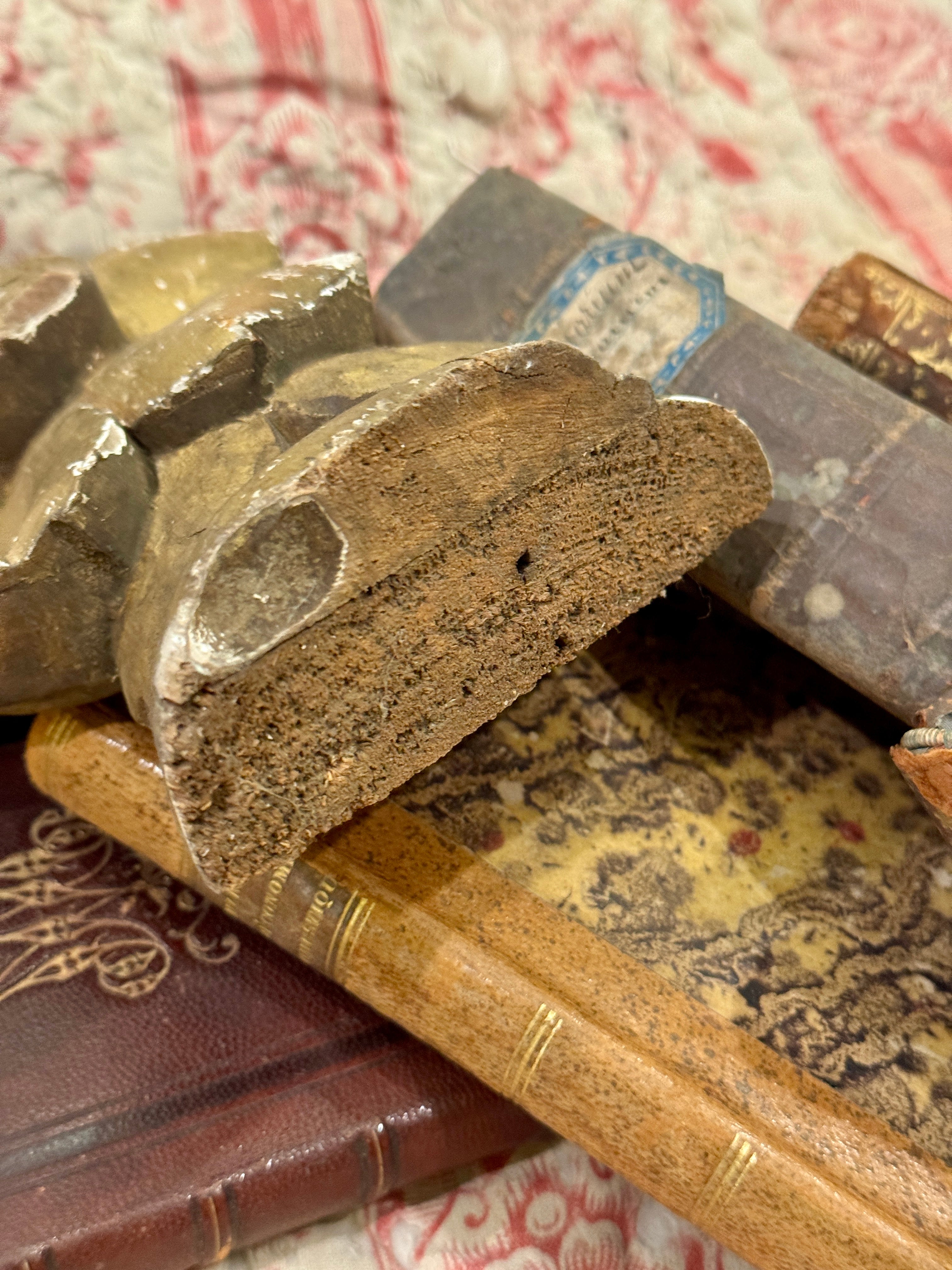 1800's French Gilt Wood Fragment with Floral
