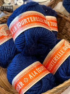 Haberdashery collection of Vintage French Mending Wool