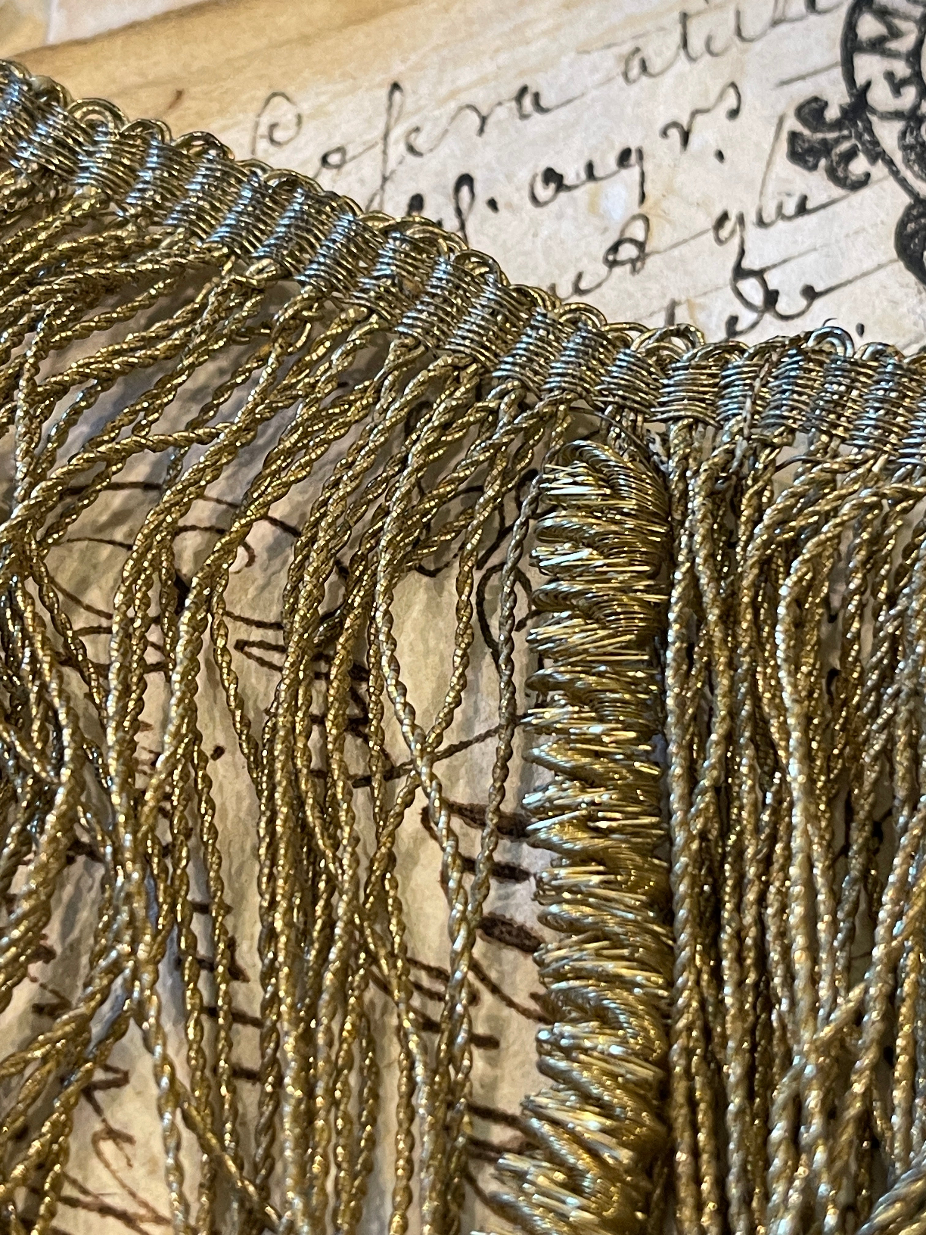 Antique Church Metallic Gold Wire Gallon Trim
