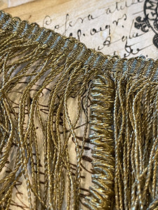 Antique Church Metallic Gold Wire Gallon Trim