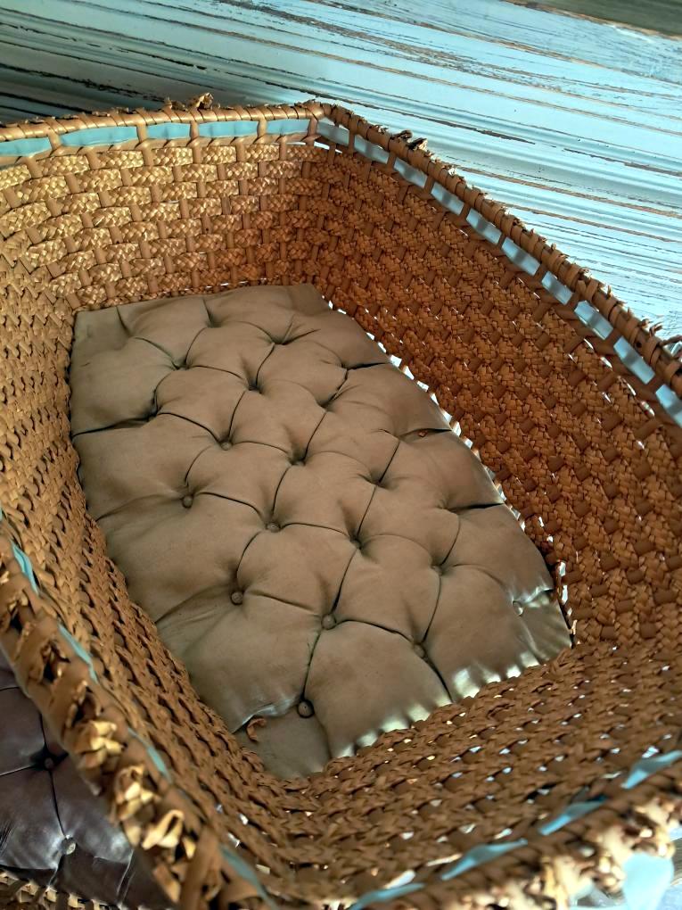 Exceptional Late 19th Century Antique Victorian Hand Woven Wicker Basket