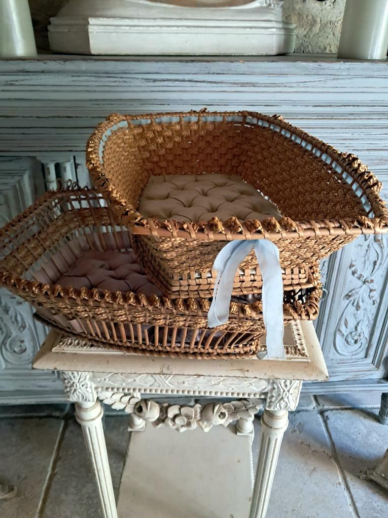 Exceptional Late 19th Century Antique Victorian Hand Woven Wicker Basket