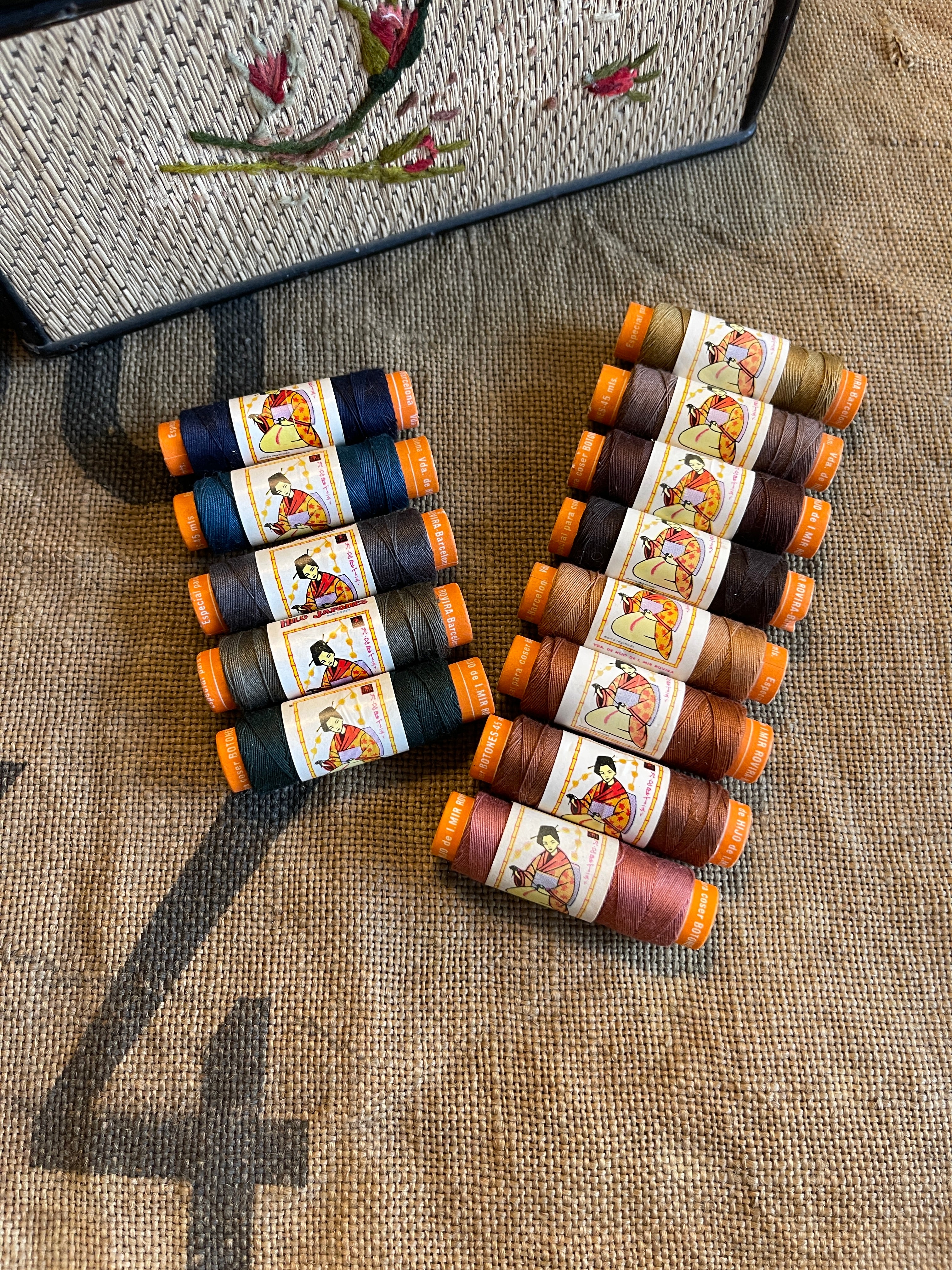 Haberdashery collection of Hilo Jaonese Threads