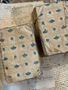 Reserved - Papier Dominotes Books