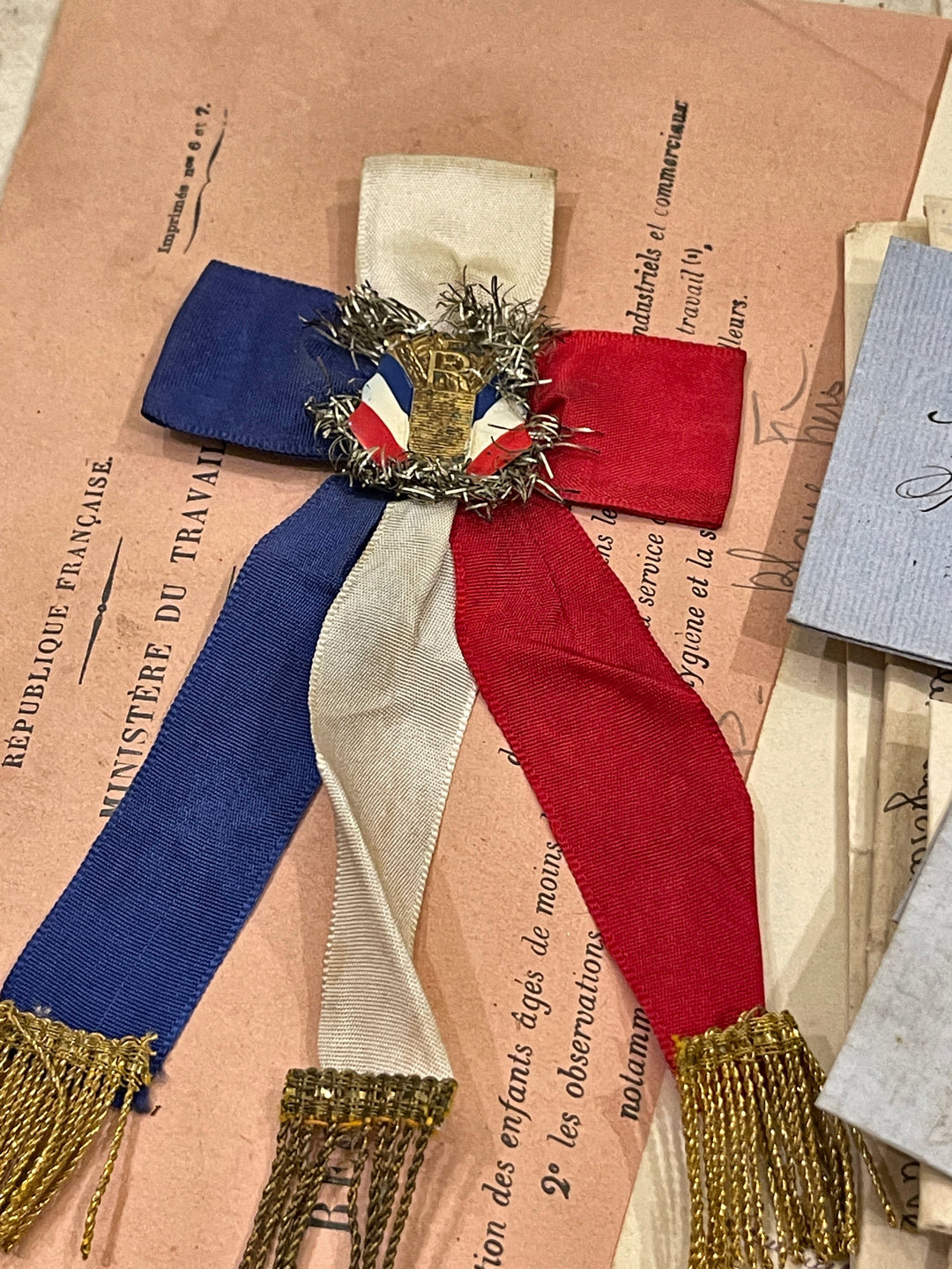 RF Flag Conscrit with Tinsel Ribbon