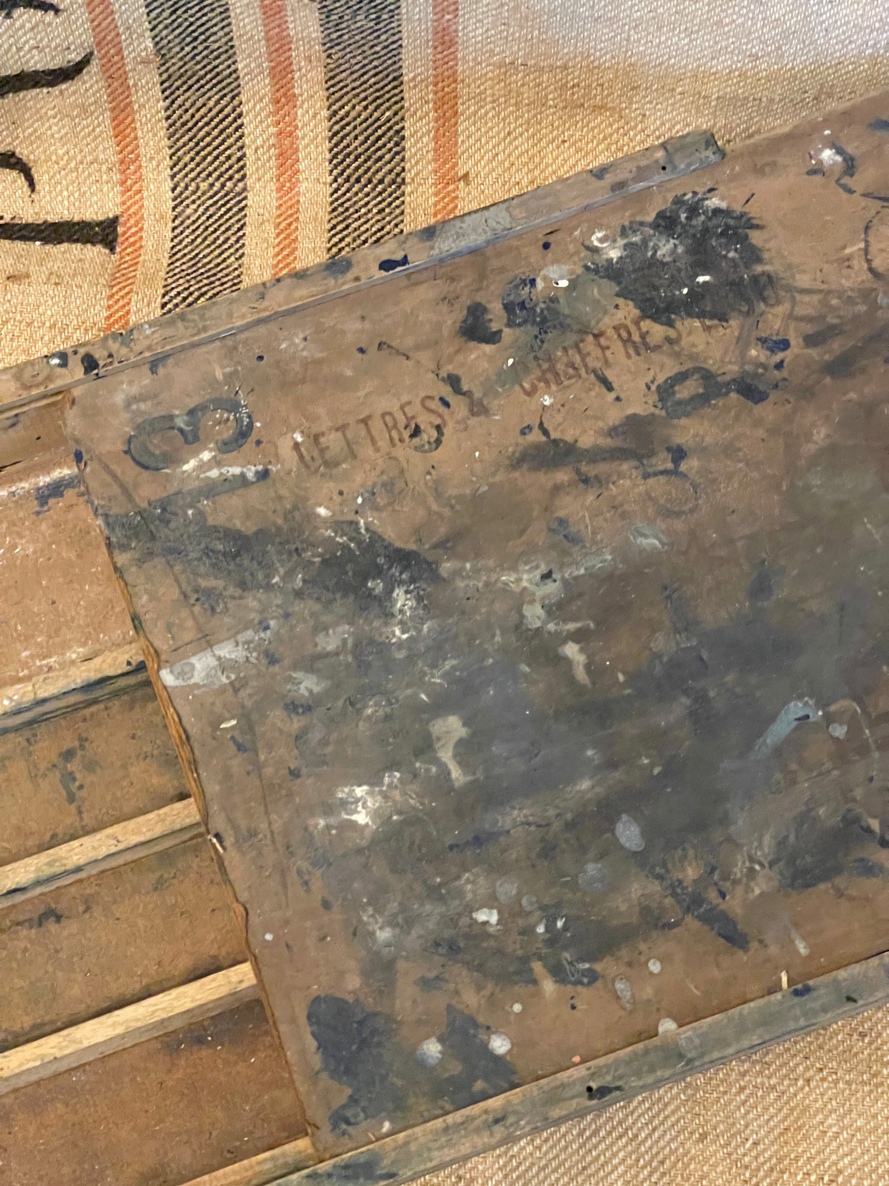 Vintage Print Type Box