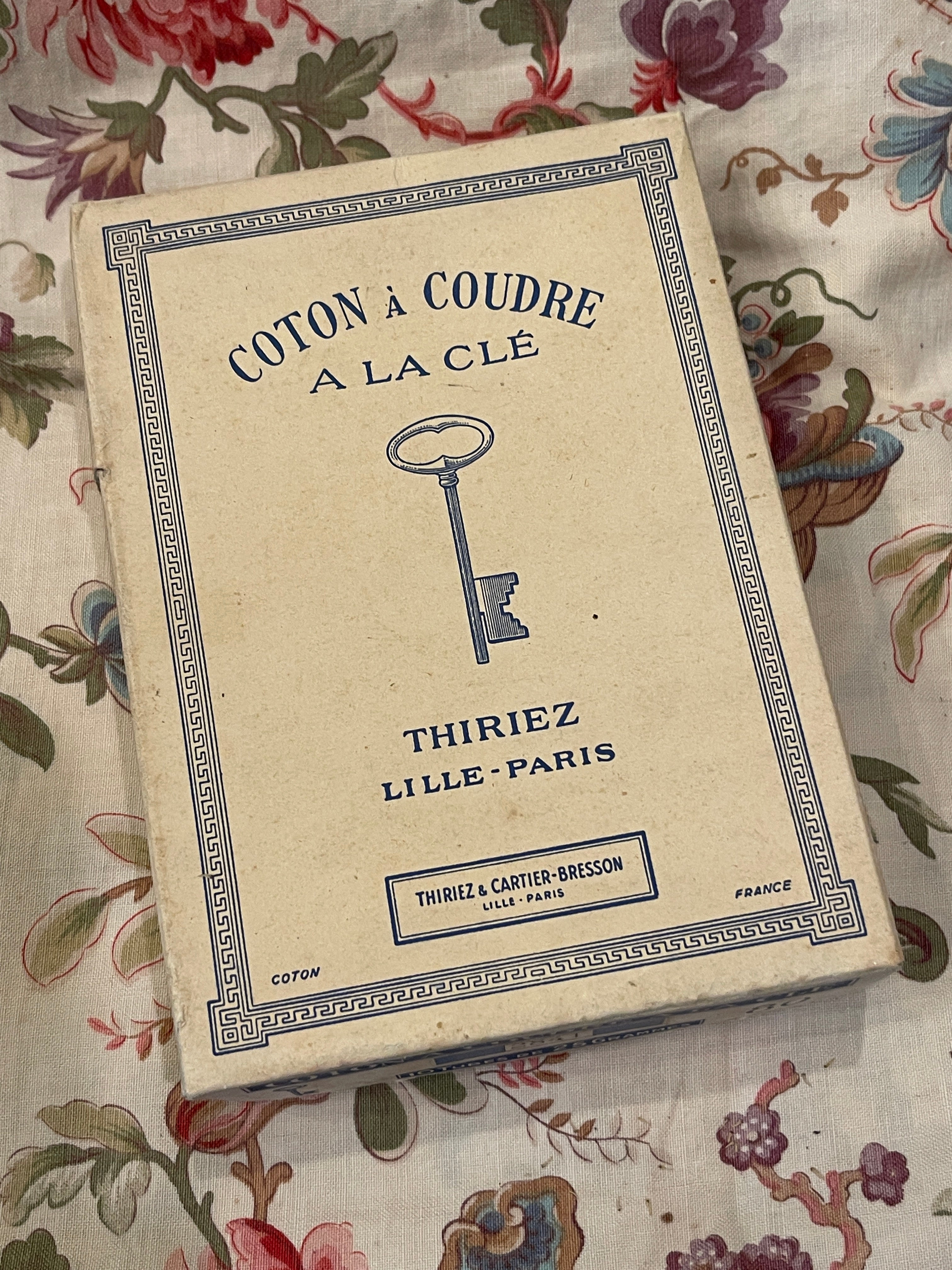 Antique Spool Thread Coton A Coudre A LA CLE