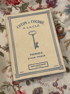 Antique Spool Thread Coton A Coudre A LA CLE