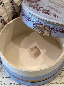 Poudre De Riz a La Violette De Parme Box