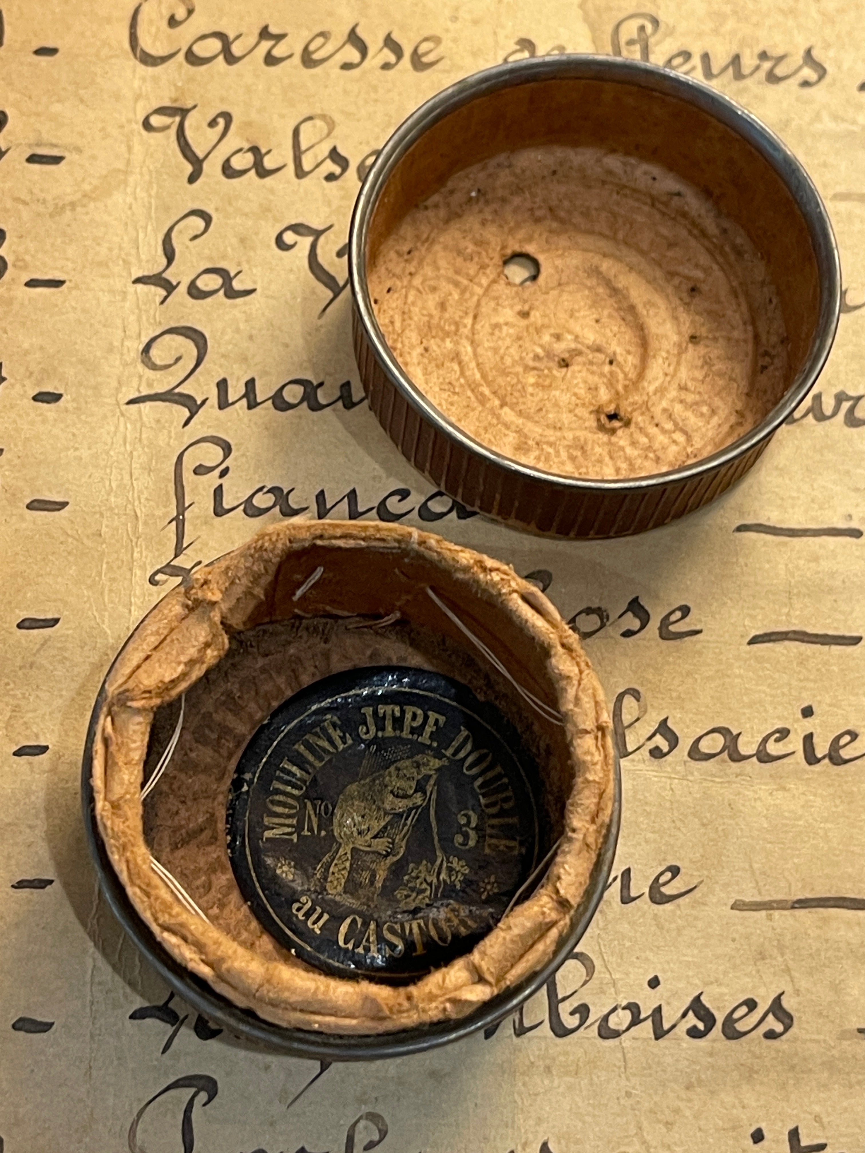 Antique Thread or String Box