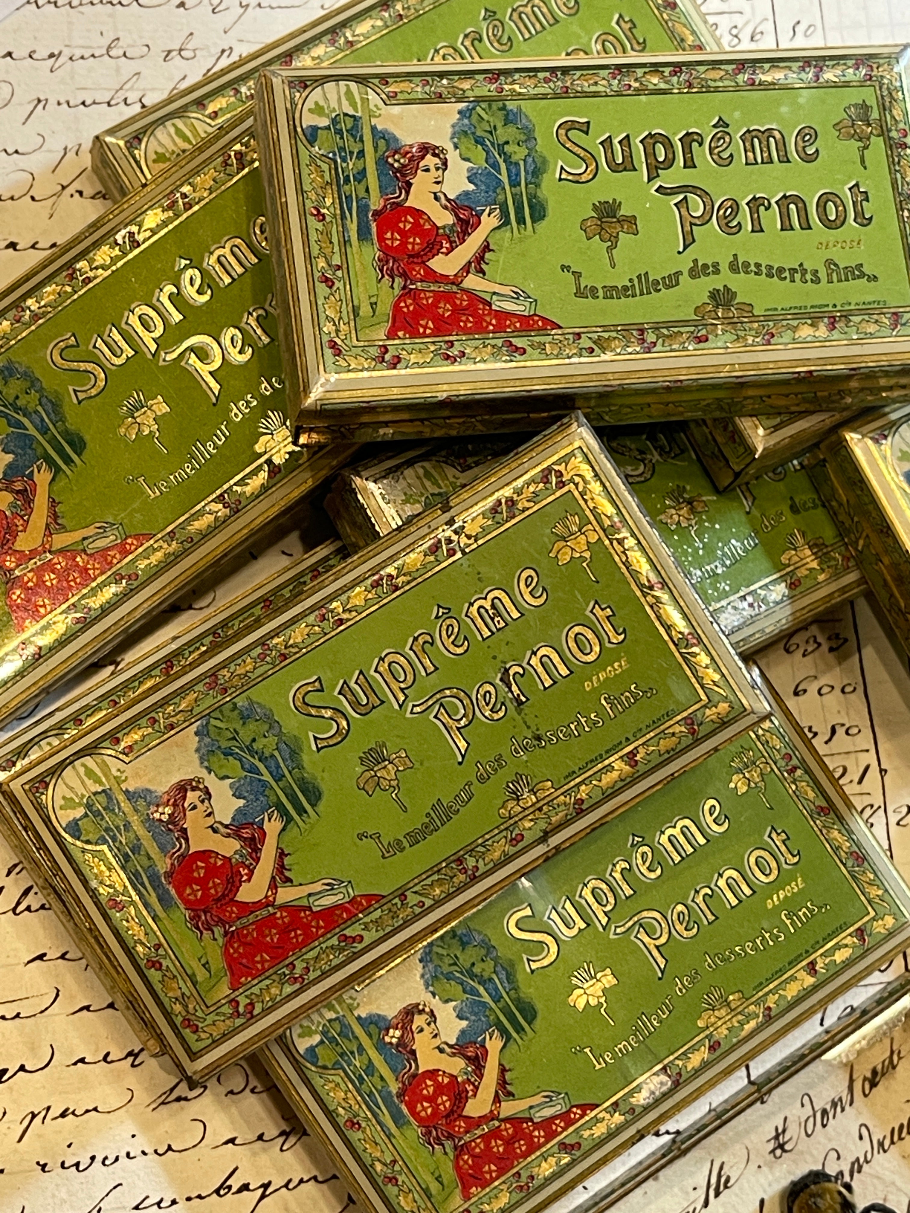 Supreme Pernot Small Biscuits Tins