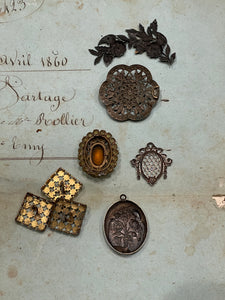 Original French Finding Pieces